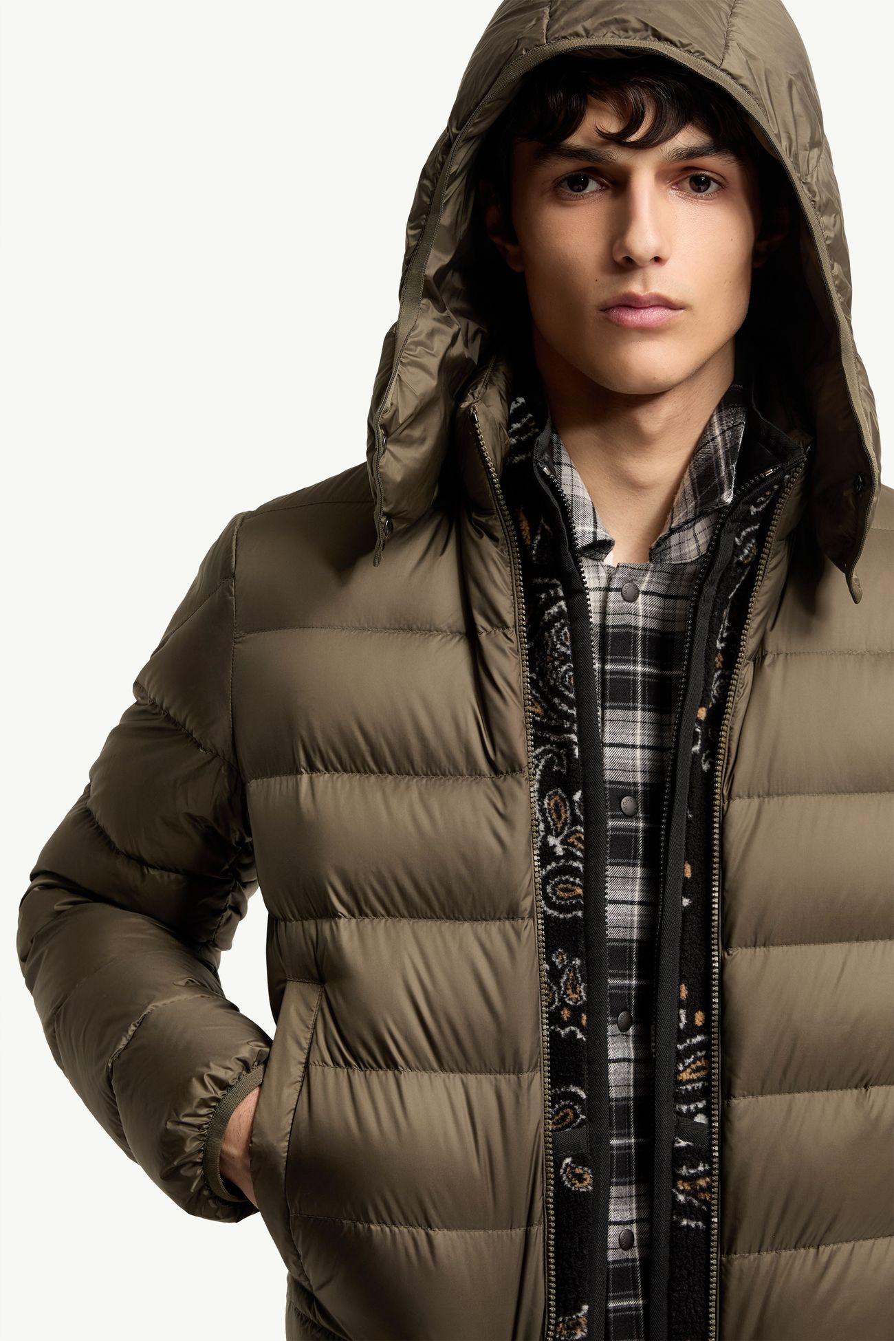 Ravenlock kurze Daunenjacke mit Kapuze Herren Khaki Moncler 5