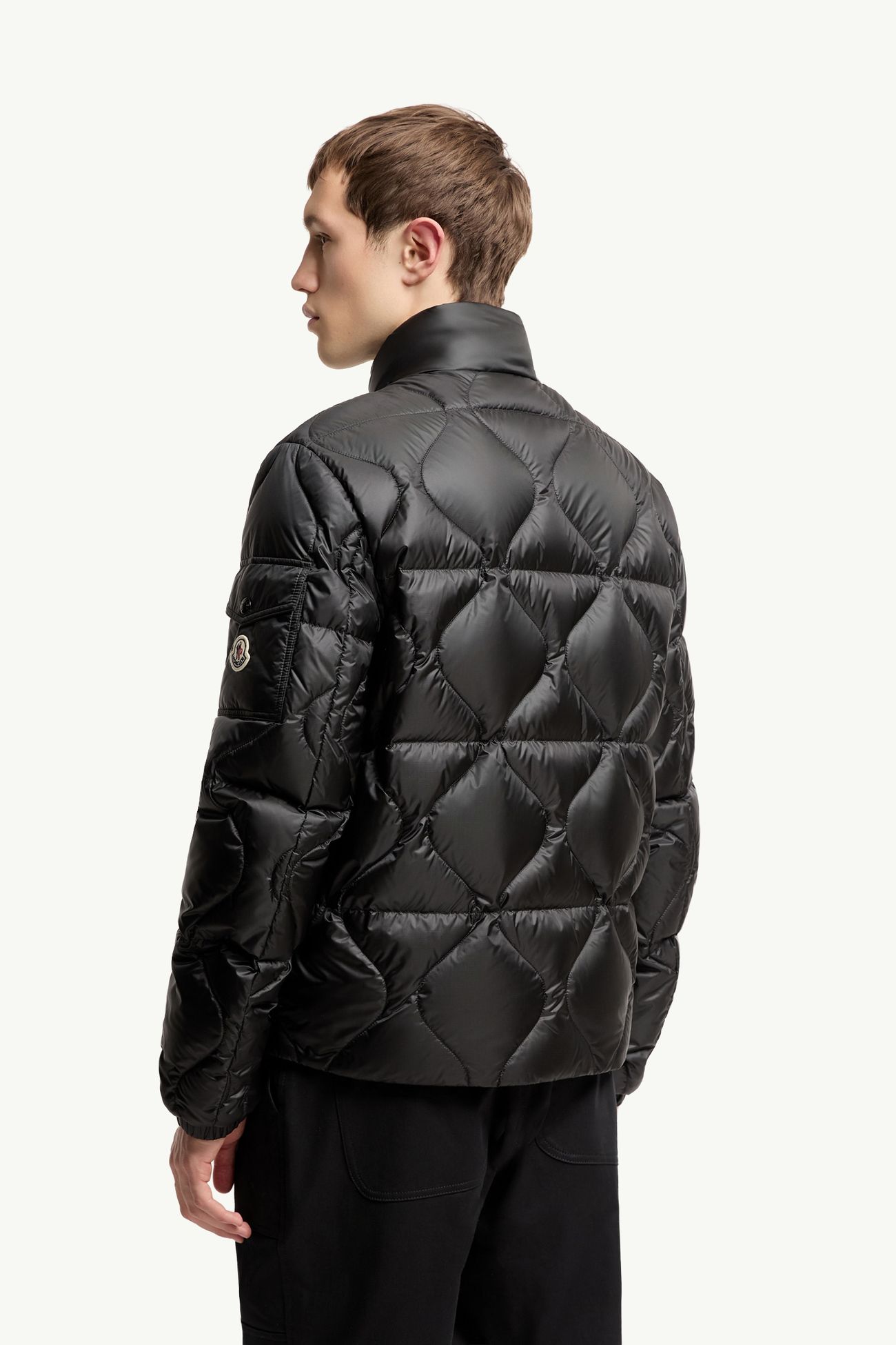 Doudoune courte à matelassage géométrique Asurel Hommes Noir Moncler 4