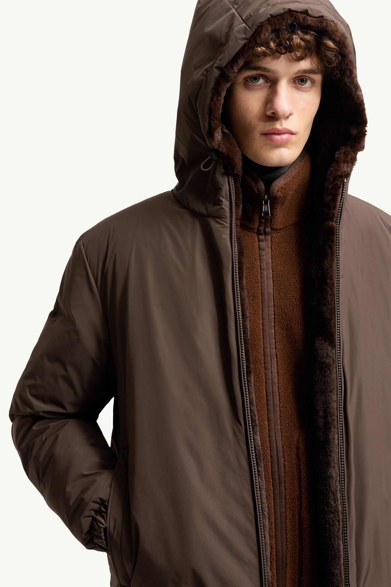 Zambood kurze Daunenjacke mit Kapuze Herren Braun Moncler 5