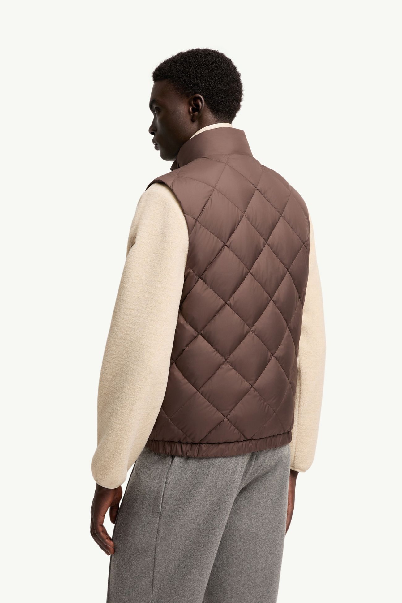 Chobe ベスト メンズ ブラウン Moncler 4