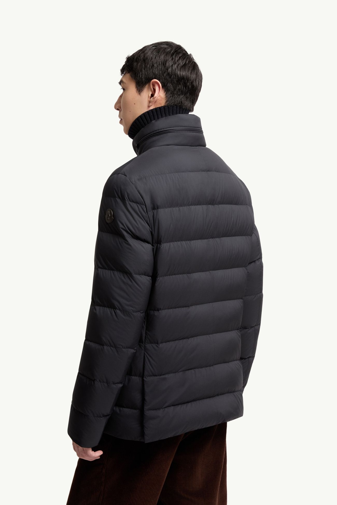 Elarune Daunenjacke mit Kapuze Herren Dunkelblau Moncler 4