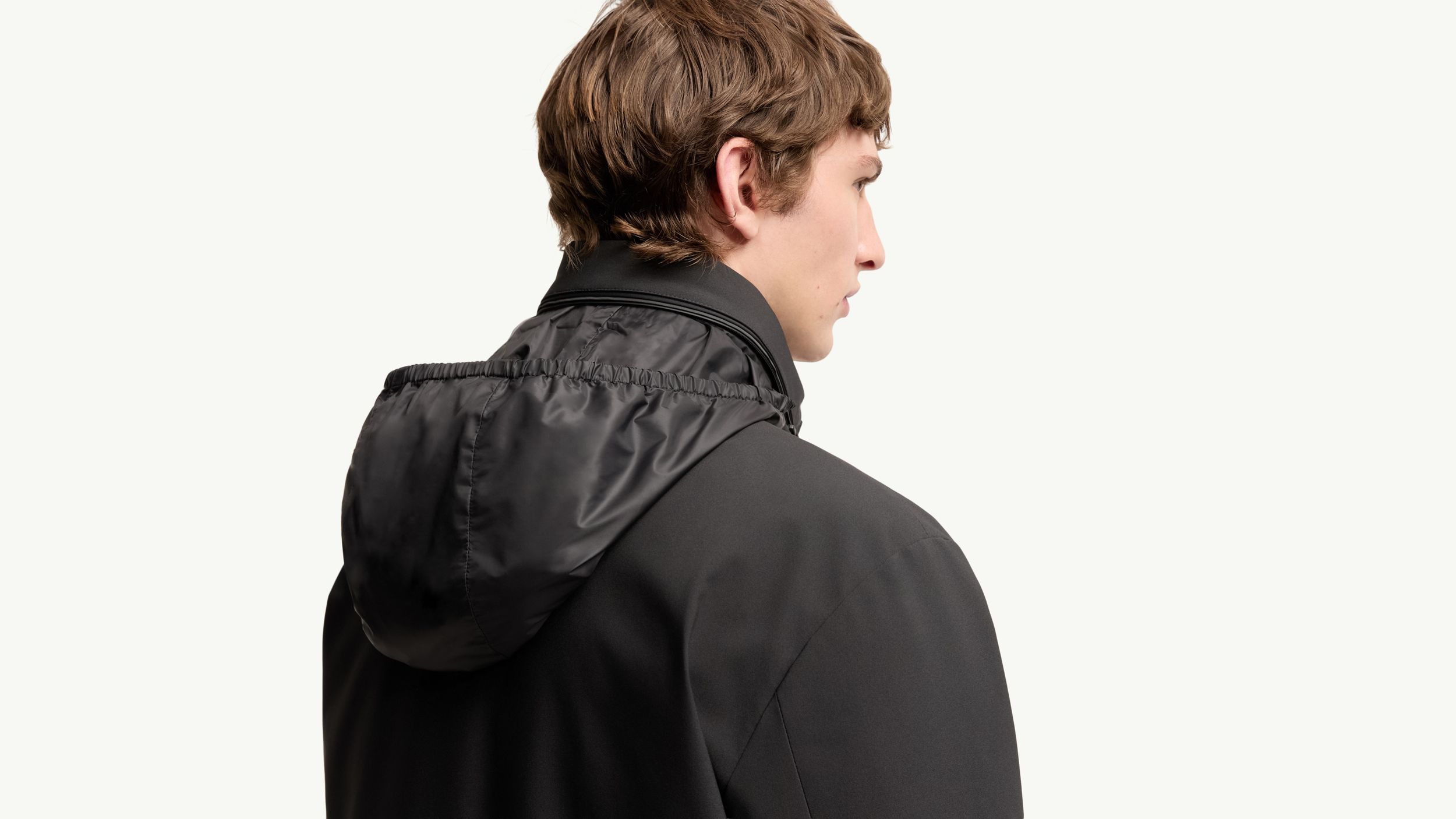 Slide 2 - Pull-Out Hood
