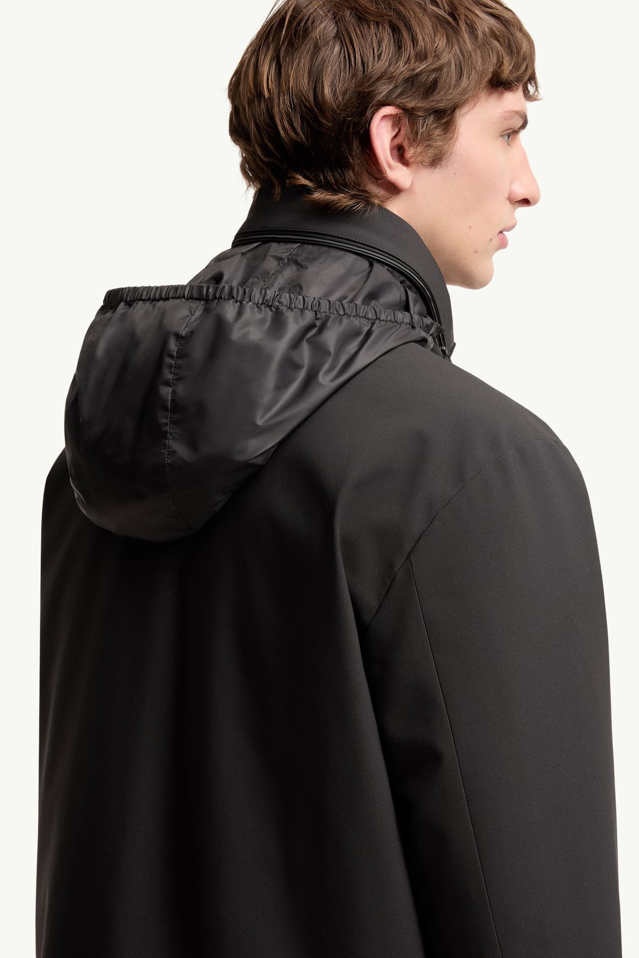 Caelros mittellange Daunenjacke mit Kapuze Herren Schwarz Moncler 5