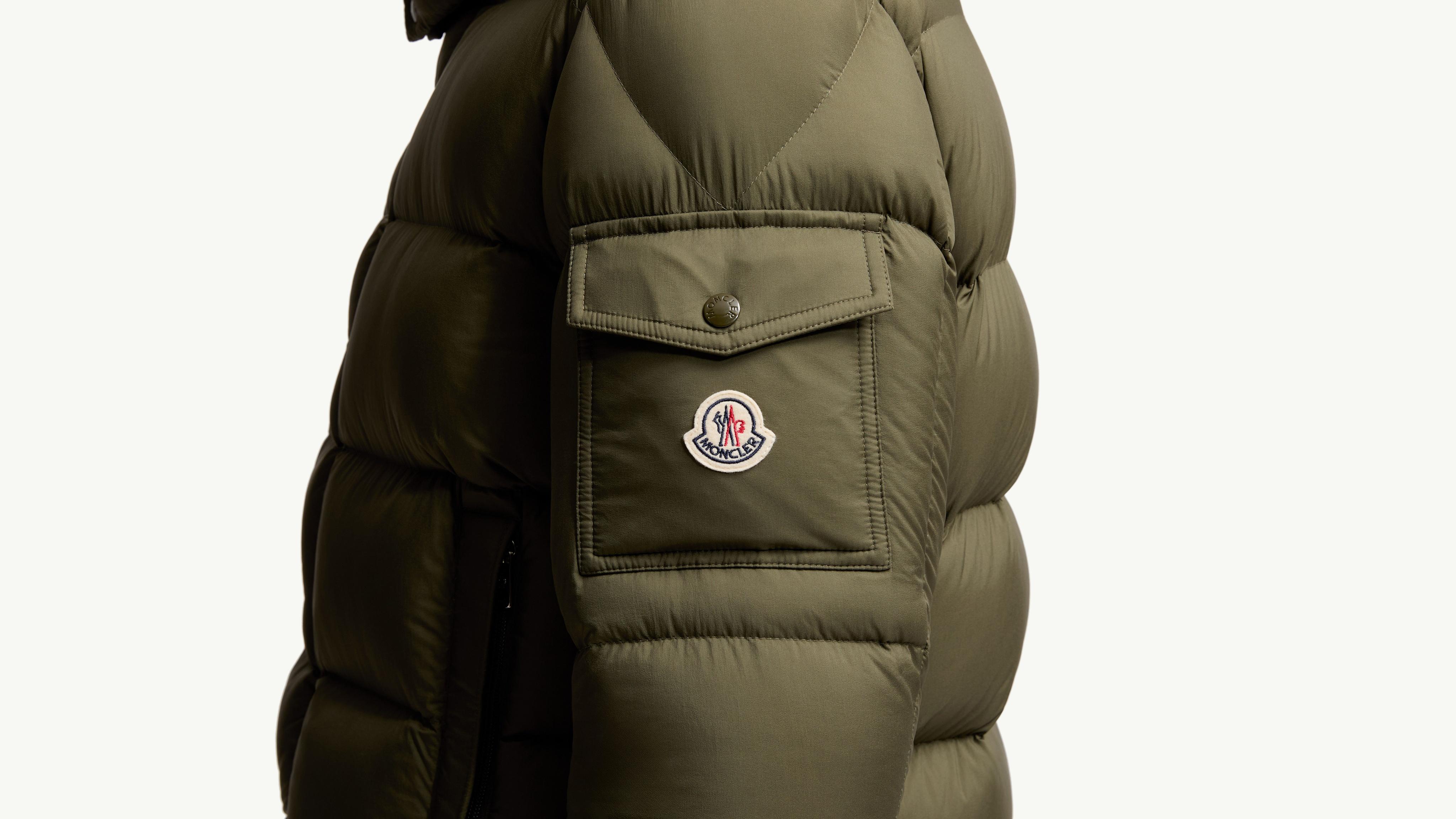 オリーブグリーン Moncler Maya 70 ショートダウンジャケット