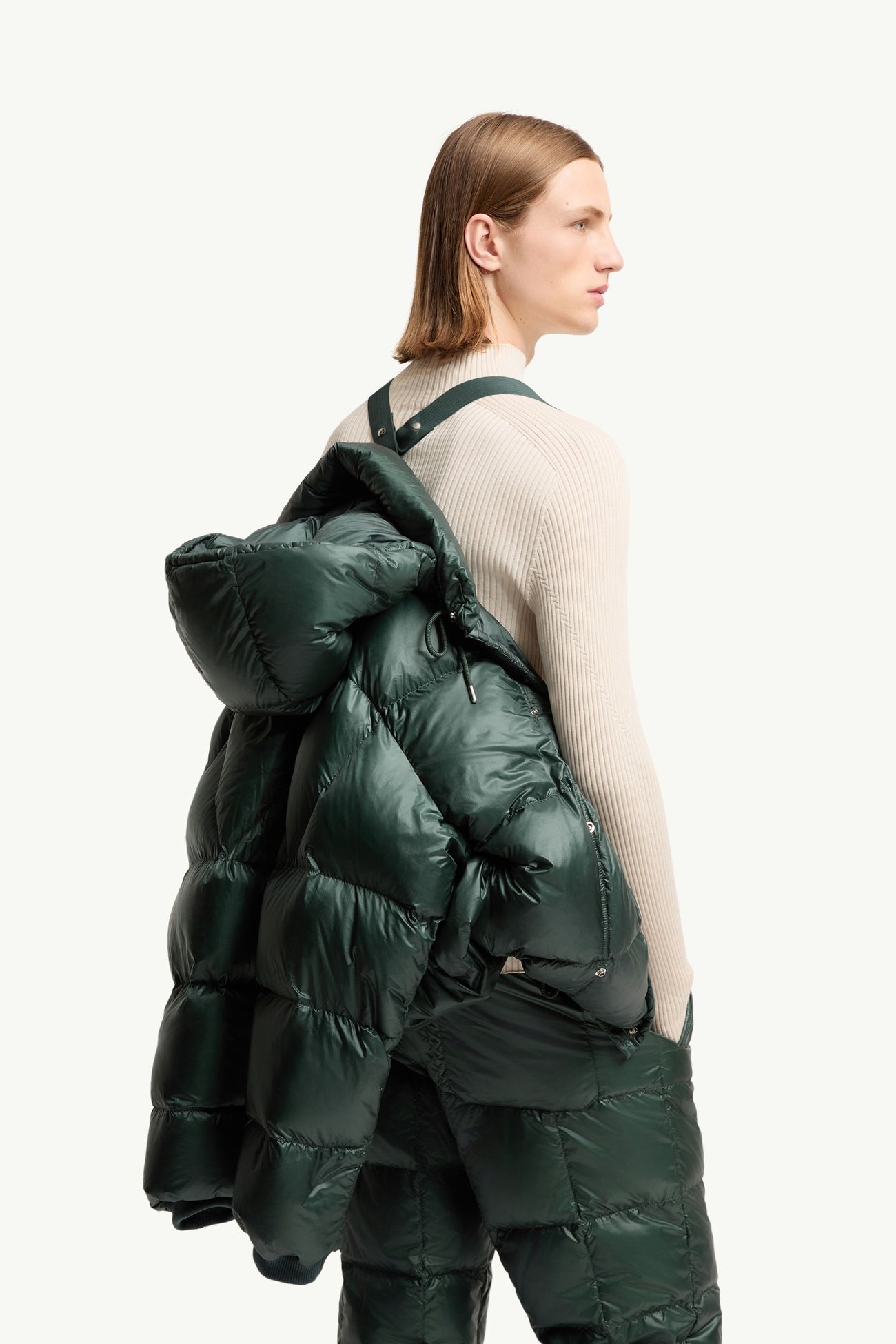 Karakorum男士连帽短款羽绒夹克外套 男士 深绿色 Moncler 6