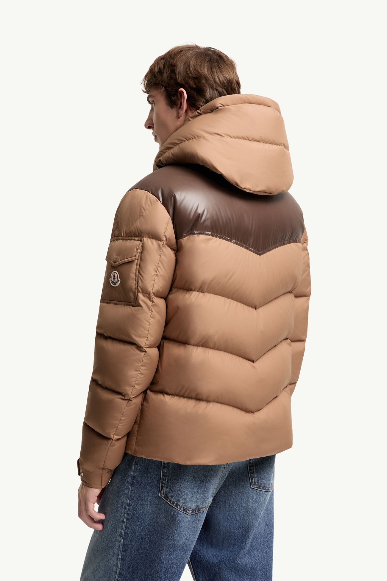 Ravelis男士连帽锯齿绗缝短款羽绒夹克外套 男士 米色 Moncler 4
