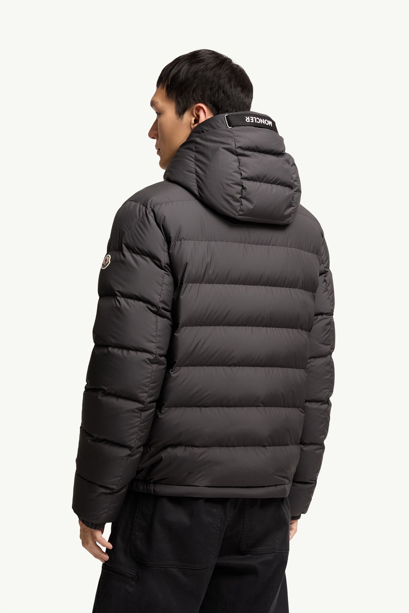 Zeflor ダウンジャケット メンズ ブラック Moncler 4