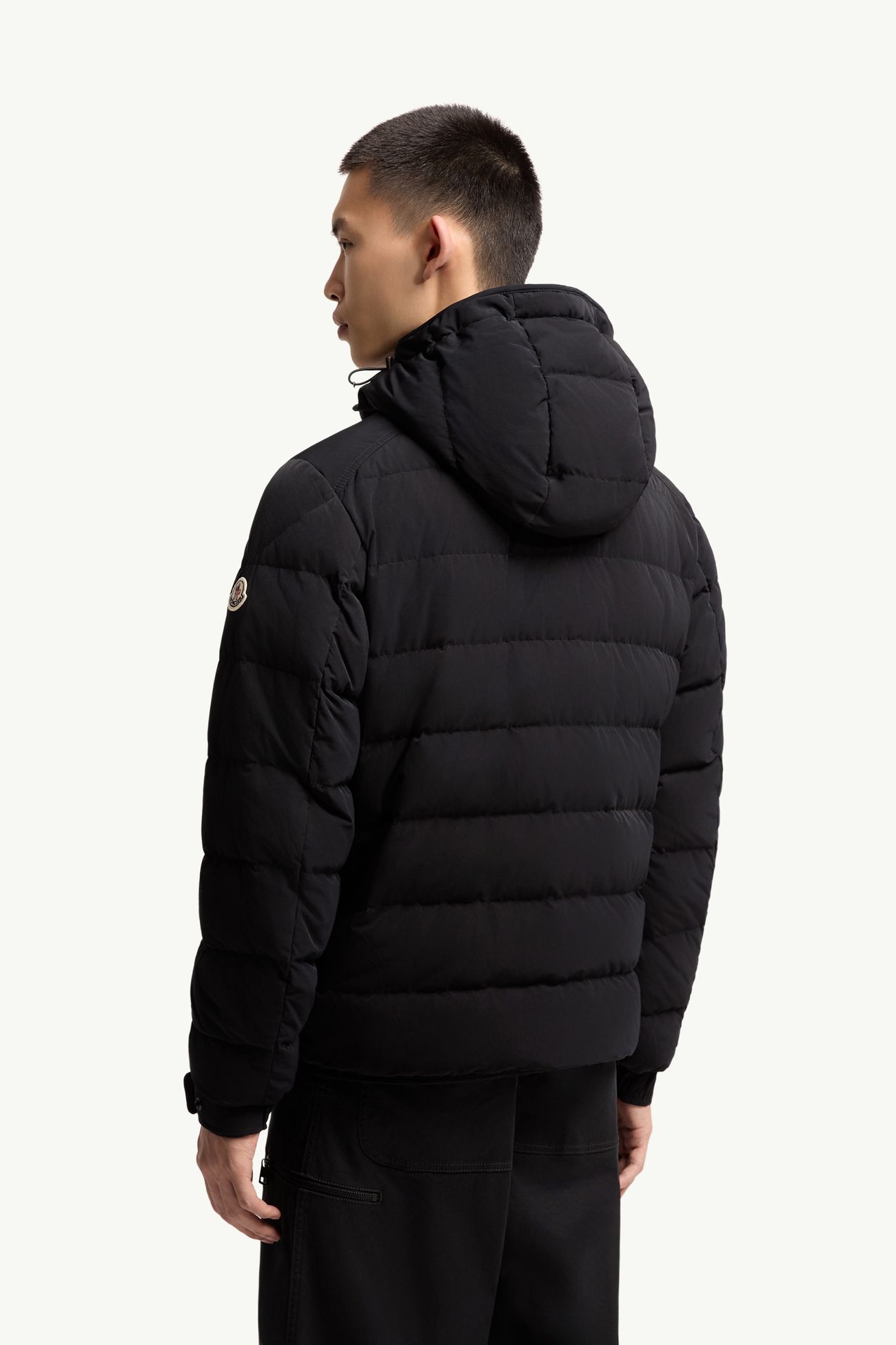 Pelat ダウンジャケット メンズ ブラック Moncler 4