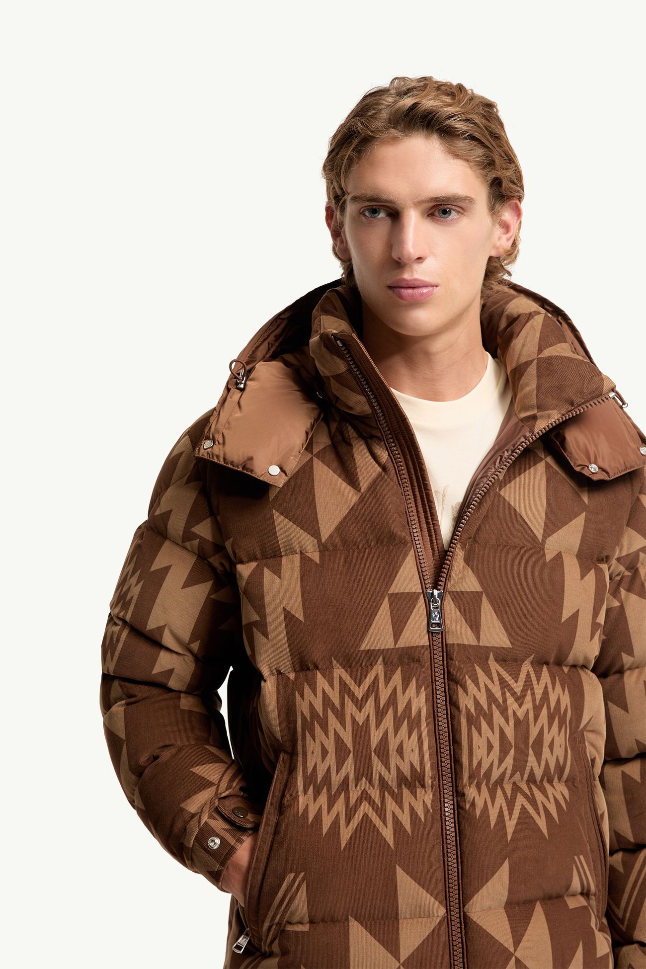 Boislune連帽燈芯絨短身羽絨外套 男士 啡色 Moncler 5