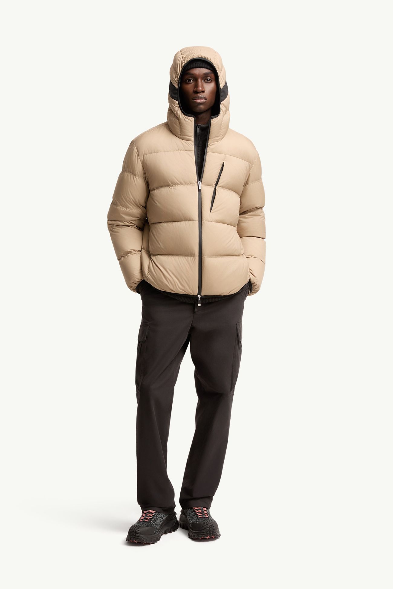 Doudoune courte à capuche Poitevin Hommes Beige Moncler 0