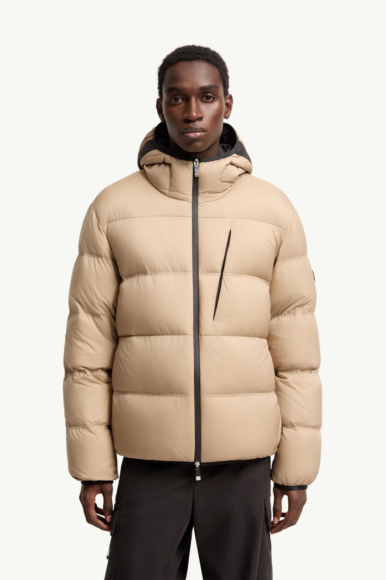 Doudoune courte à capuche Poitevin Hommes Beige Moncler 3
