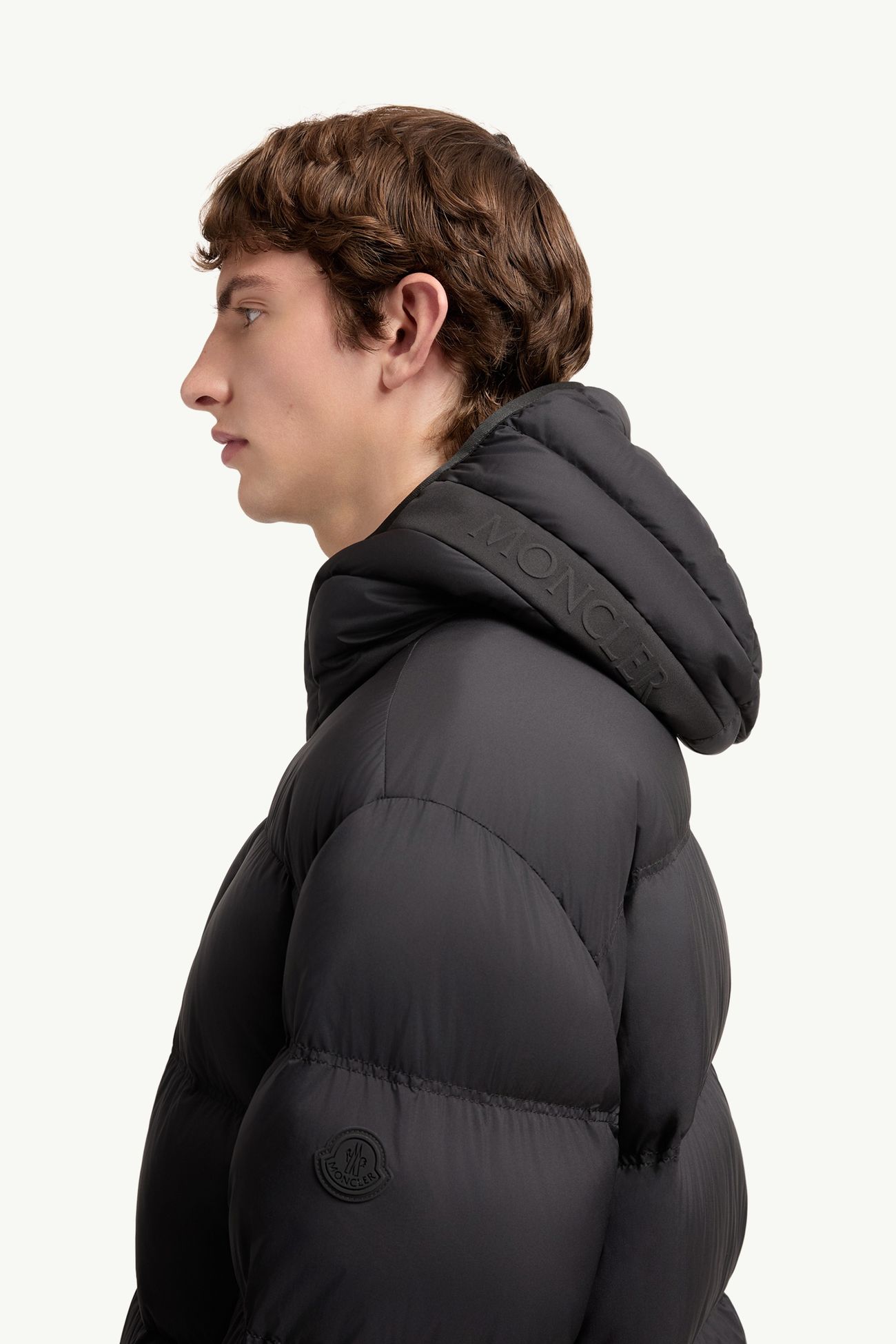 Poitevin kurze Daunenjacke mit Kapuze Herren Schwarz Moncler 1