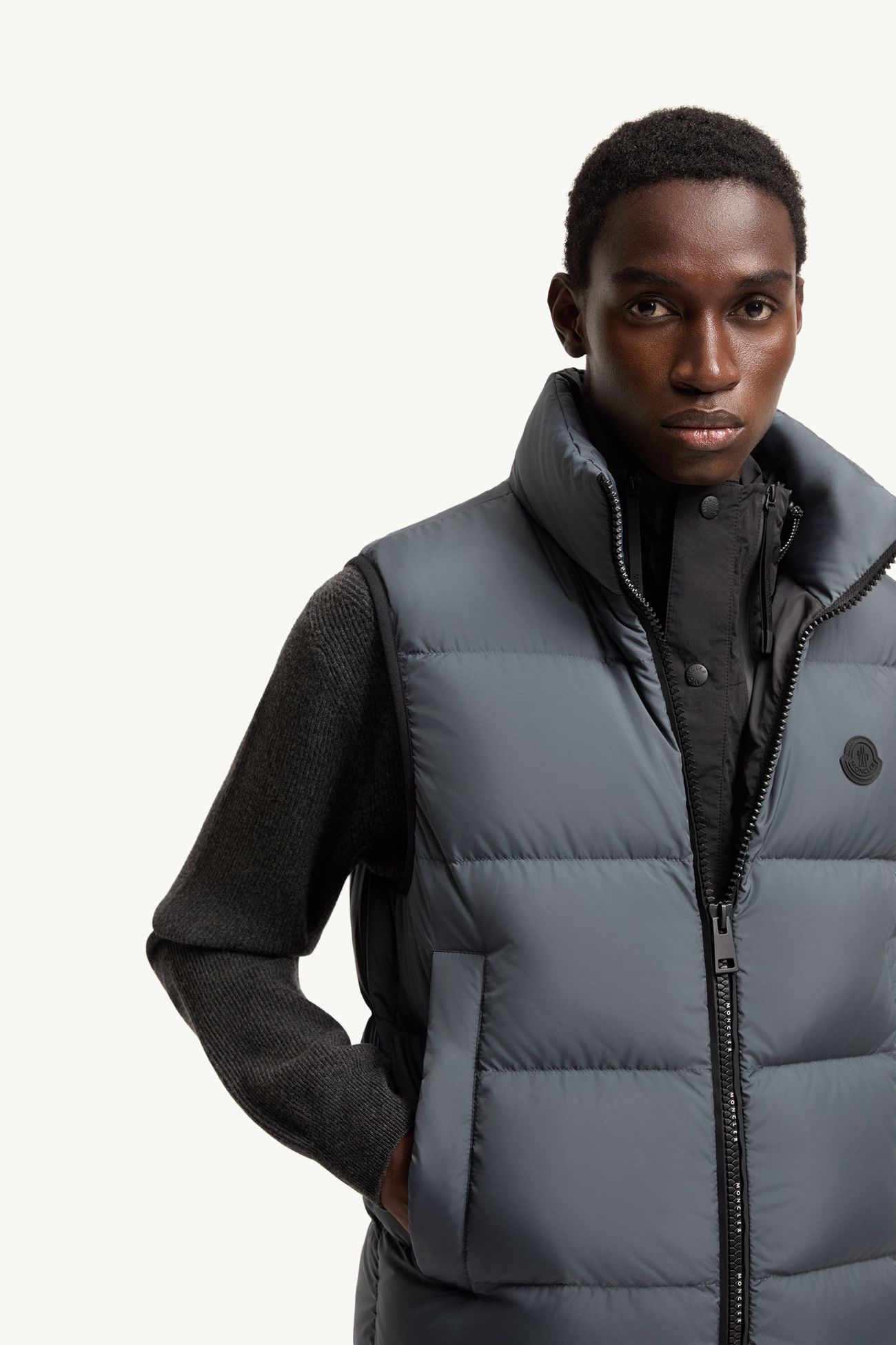 Gabas Daunenweste Herren Grau Moncler 5