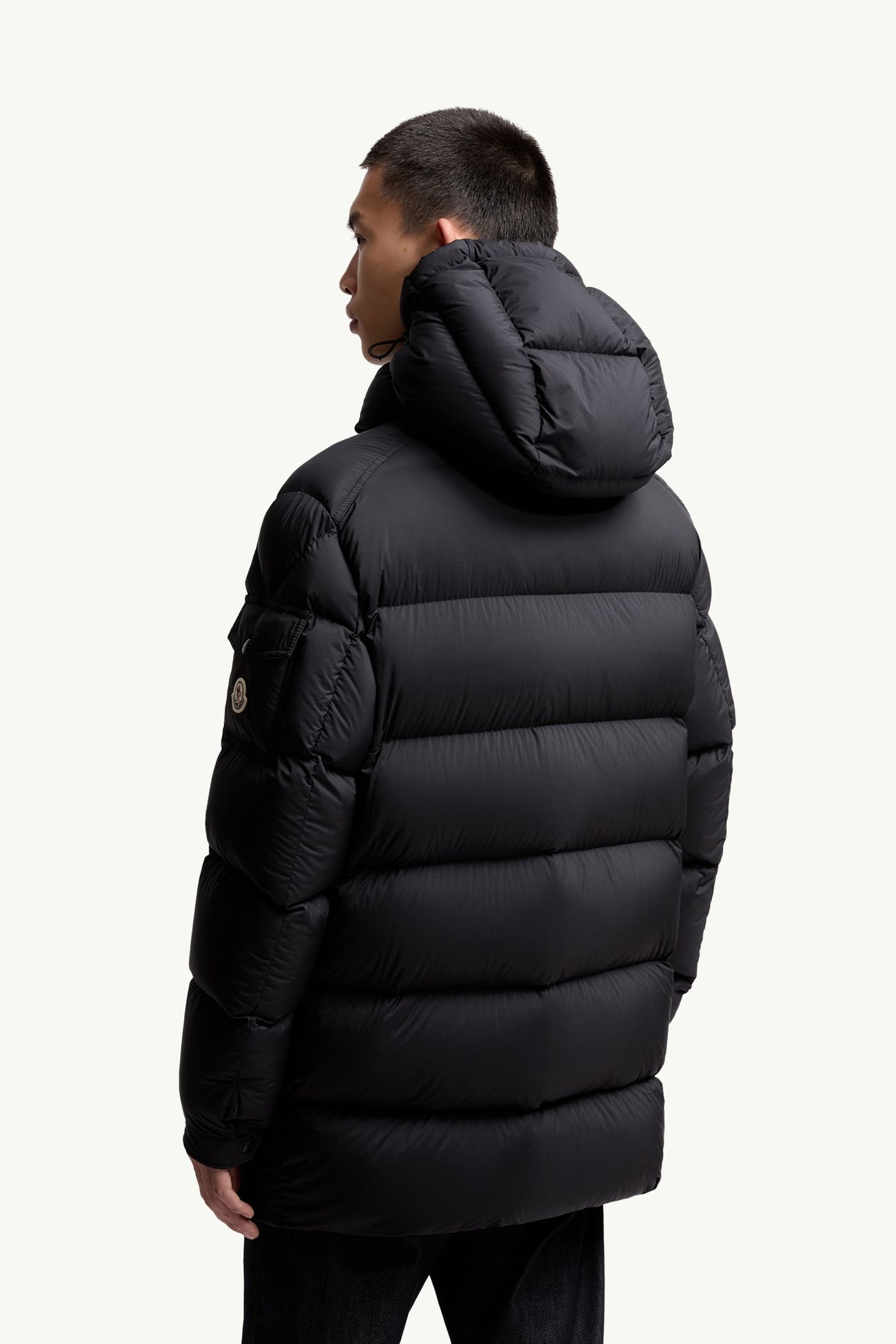 Bretagne連帽中長羽絨外套 男士 黑色 Moncler 4