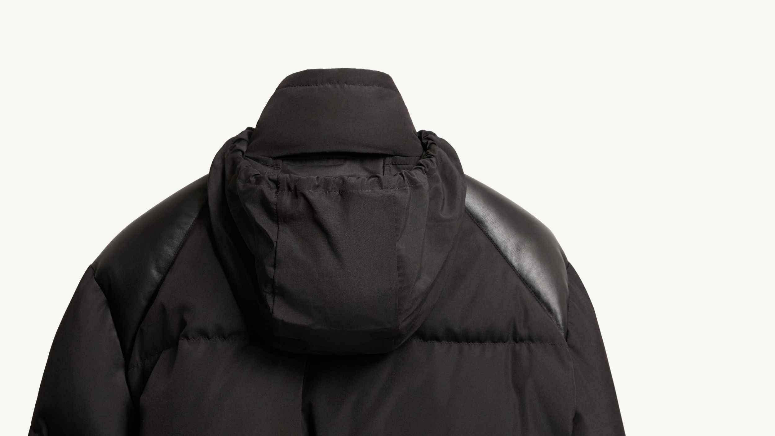 Slide 3 - Capuche amovible