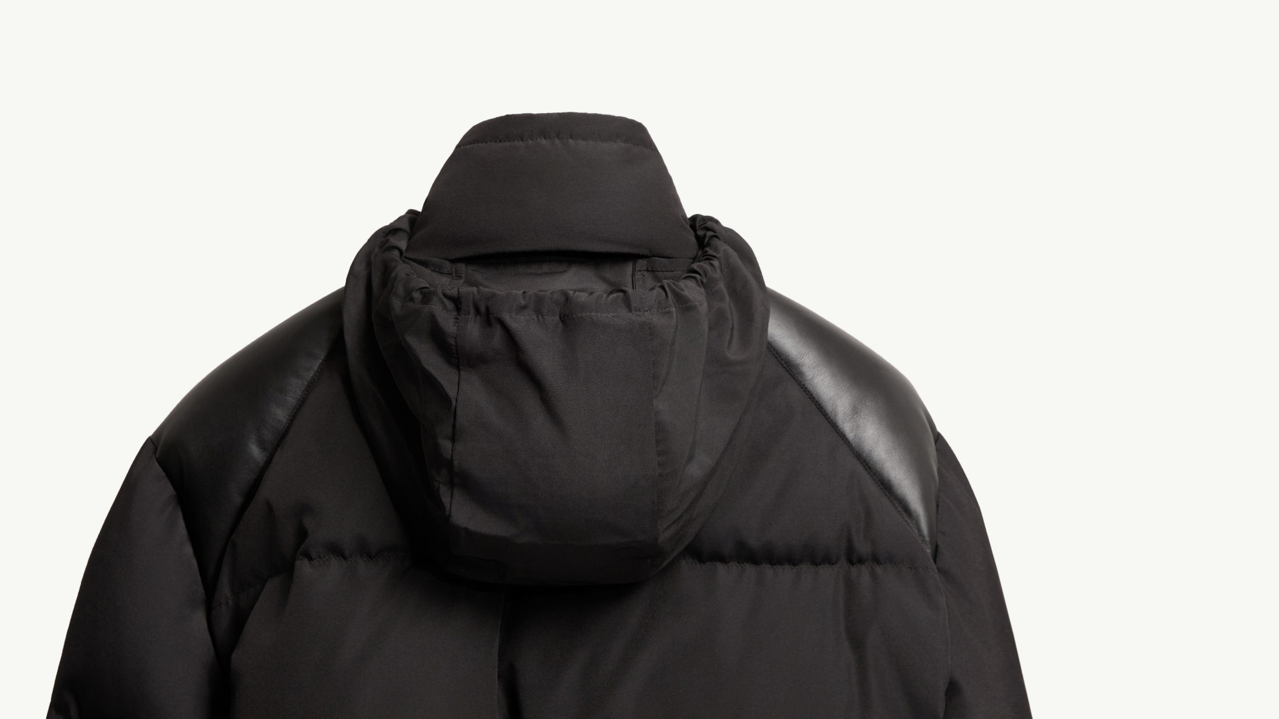 Slide 3 - Pull-Out Hood