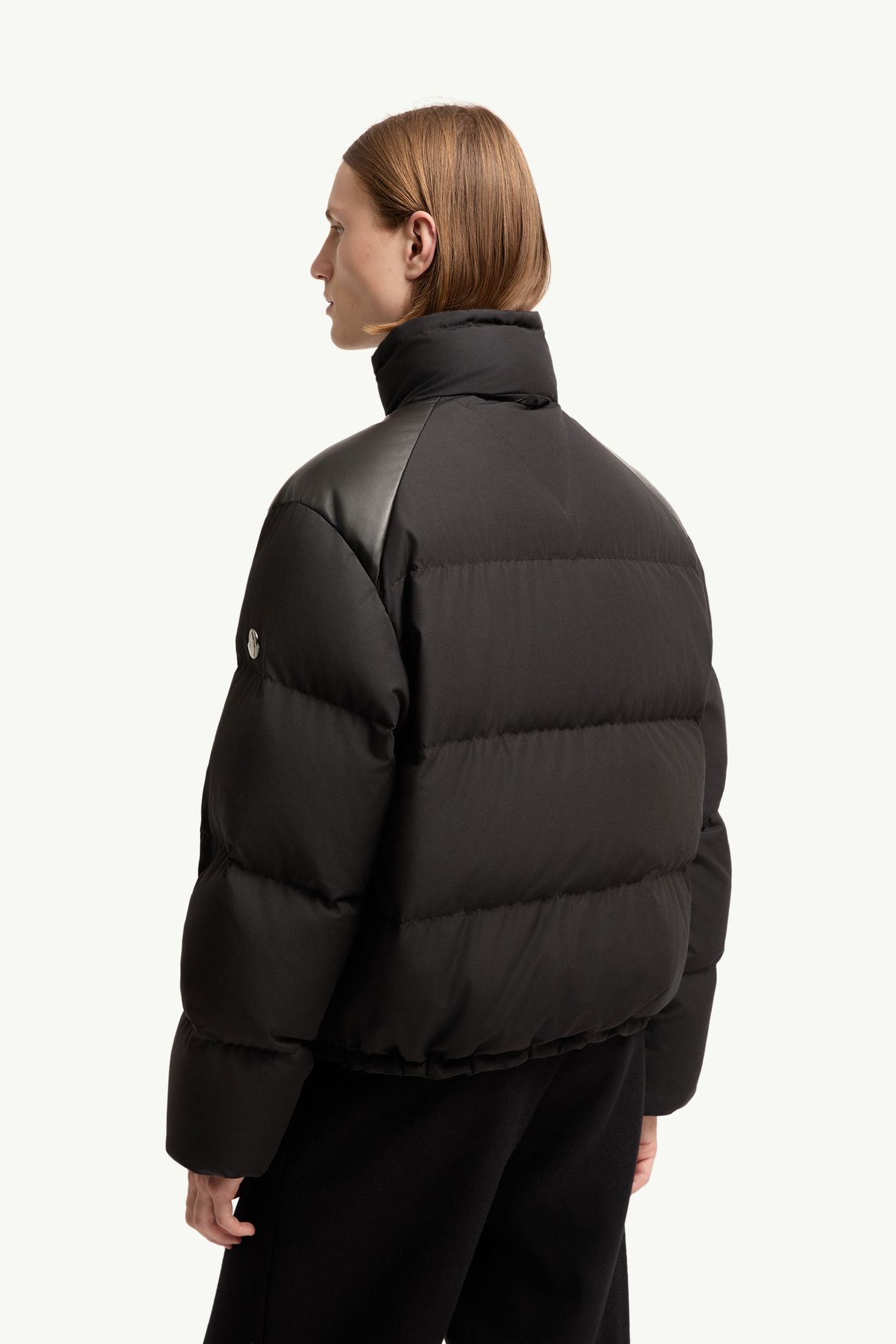Verone男士皮革饰边短款羽绒夹克外套 男士 黑色 Moncler 4