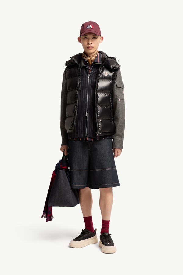 Bormes Hooded Down Gilet Men Black Moncler 0