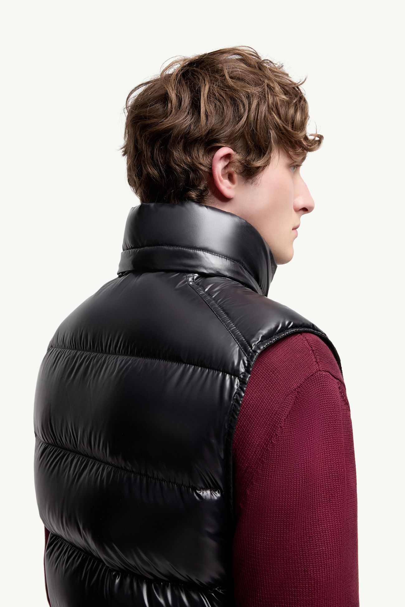 Bormes Hooded Down Gilet Men Black Moncler 1