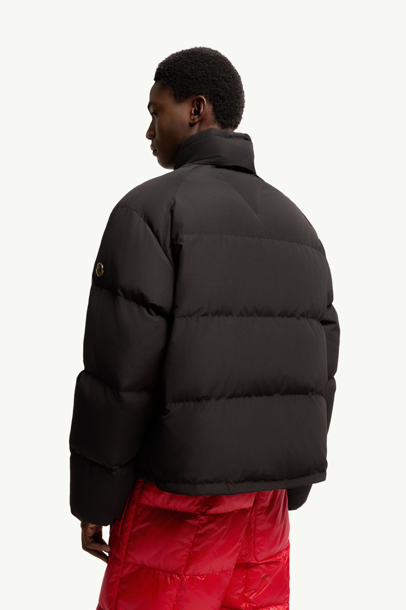 Verone kurze Daunenjacke Herren Schwarz Moncler 4