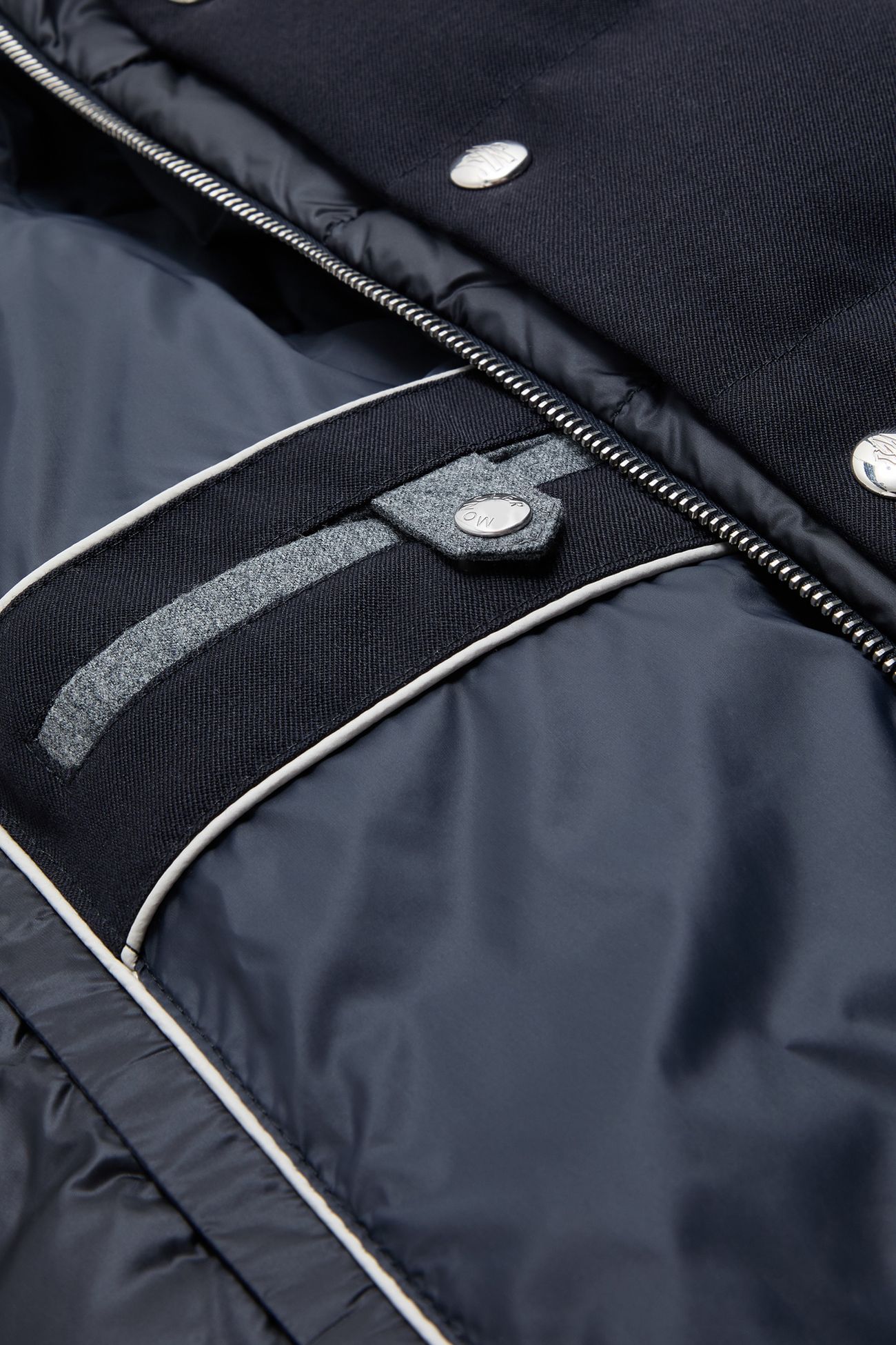 Bess男士连帽羊毛短款羽绒夹克外套 男士 海军蓝色 Moncler 9