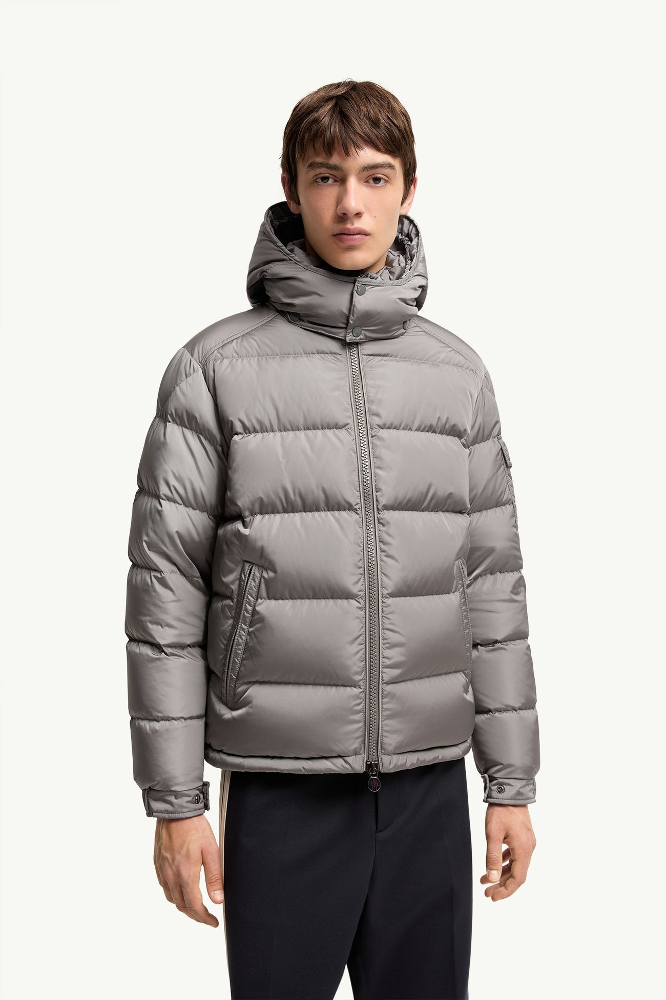 グレー Moncler Mayaショートダウンジャケット : ショートダウン 