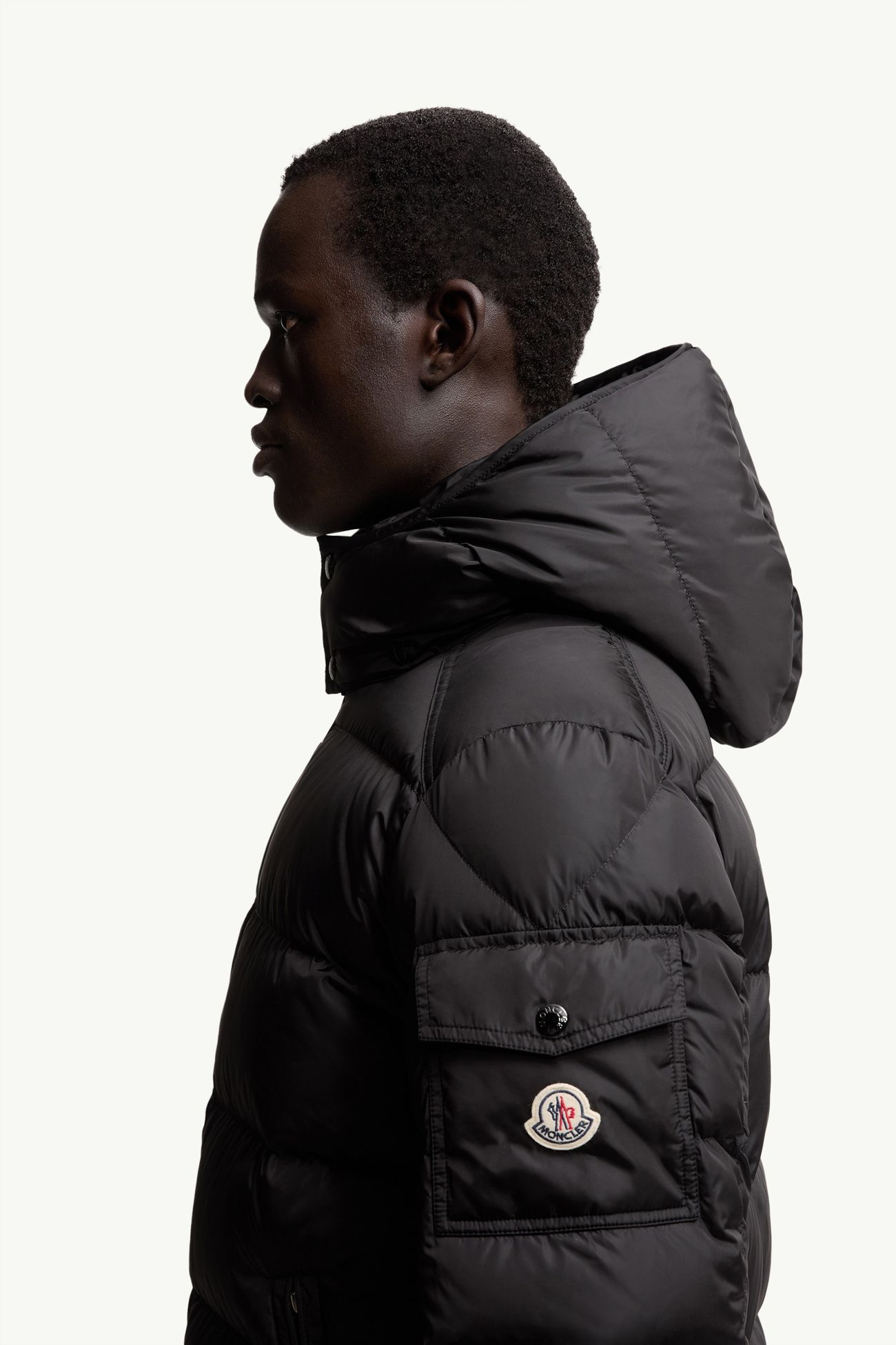 Moncler Maya Matte短身羽絨外套 男士 黑色 Moncler 1