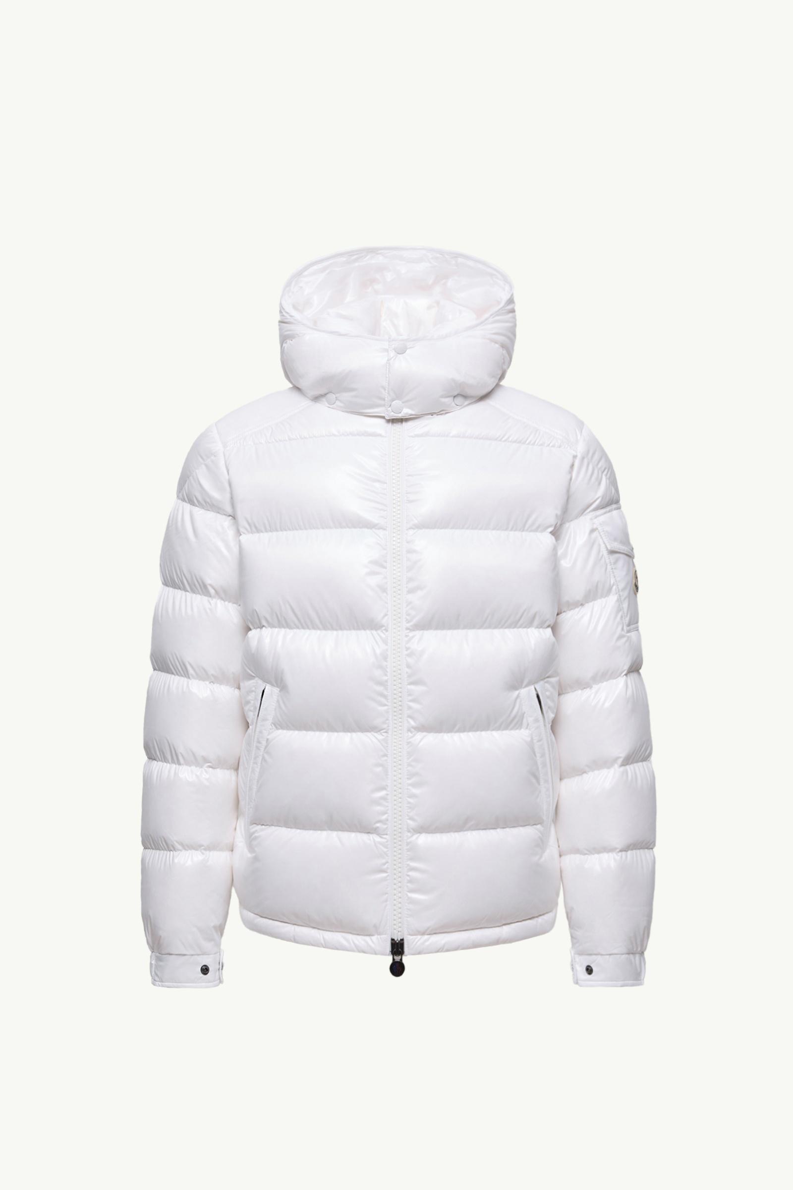 MONCLER ホワイトダウンコート 80cm クリーニング済み