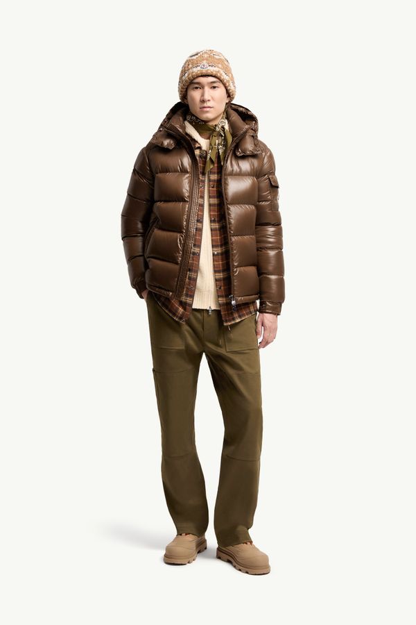 Moncler Maya kurze Daunenjacke mit Kapuze Herren Braun Moncler 0