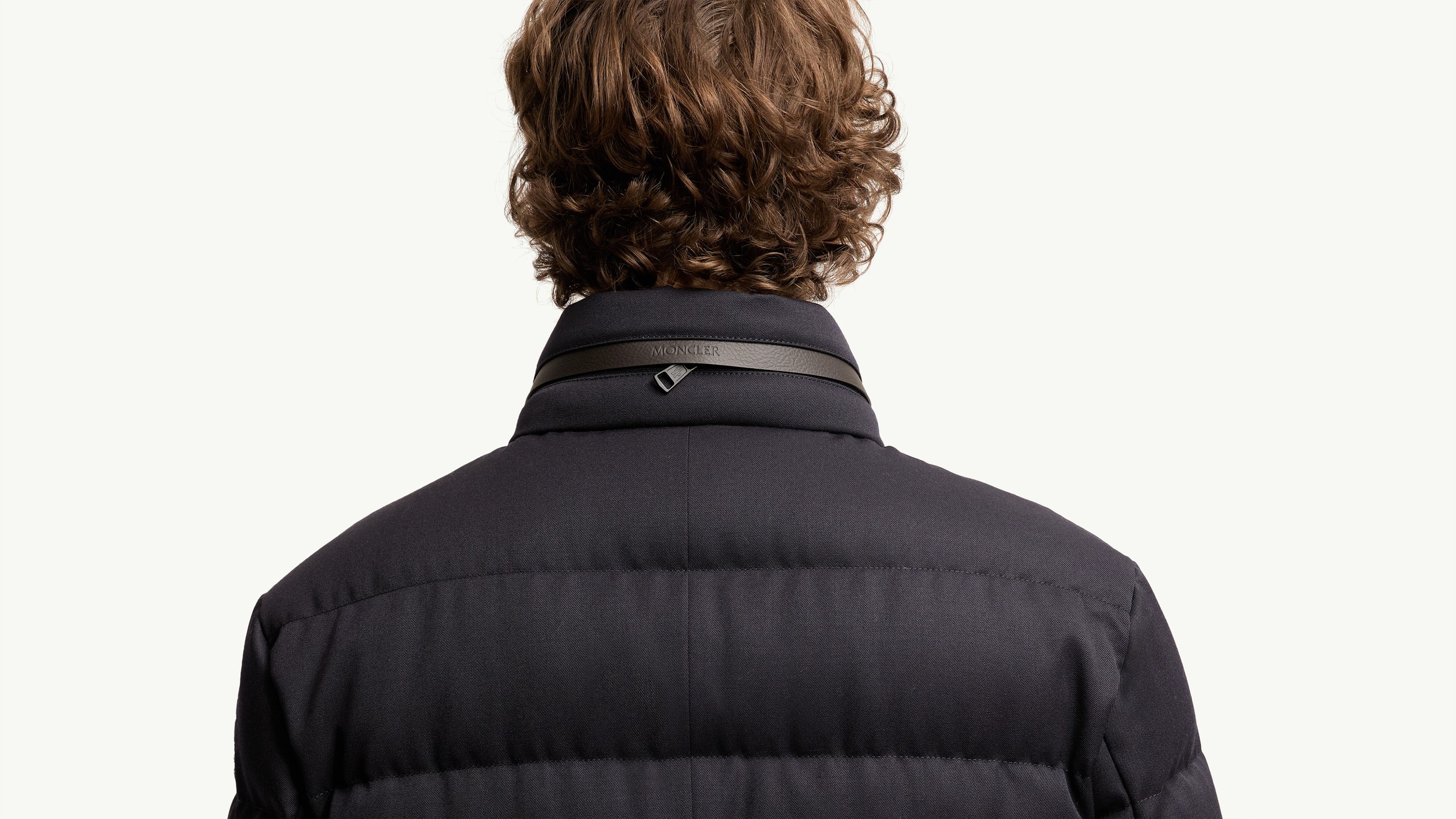 Slide 2 - Pull-Out Hood