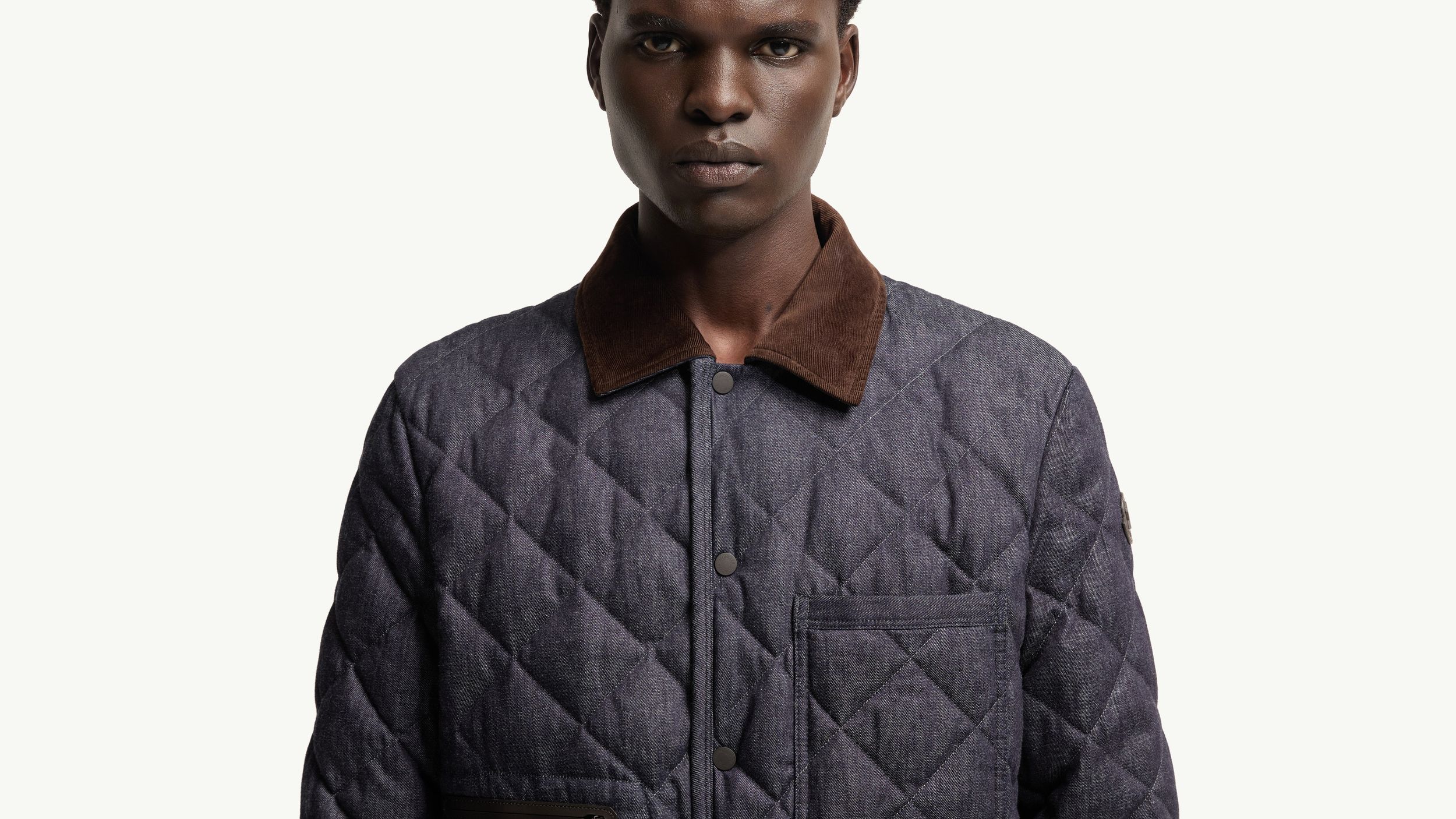 Slide 2 - product.feature.detailcorduroy.title