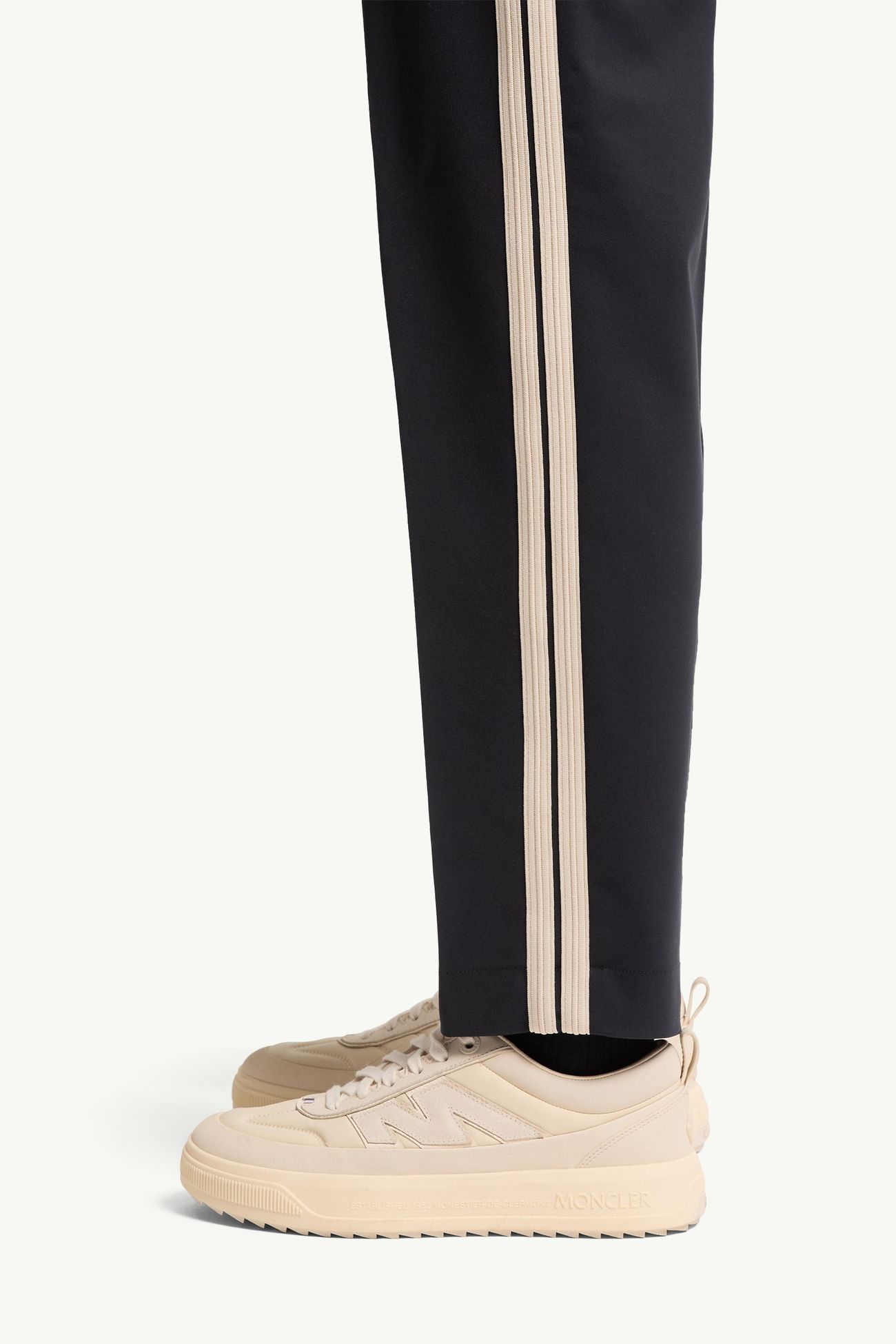 Pantaloni in misto cotone sartoriali Uomo Blu Scuro Moncler 1