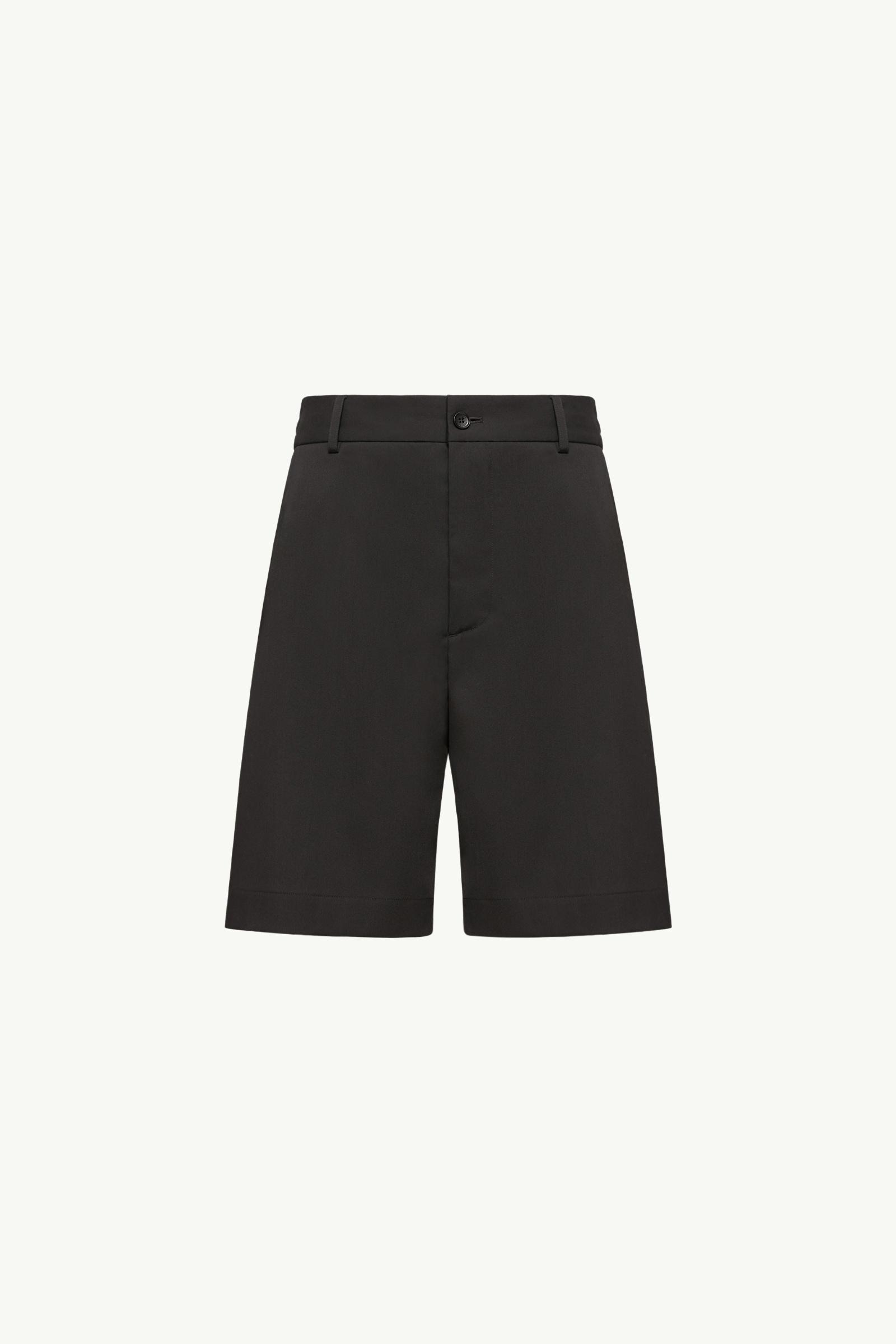 Wool Blend Gabardine Bermuda Shorts Men Black Moncler, 1 of 0
