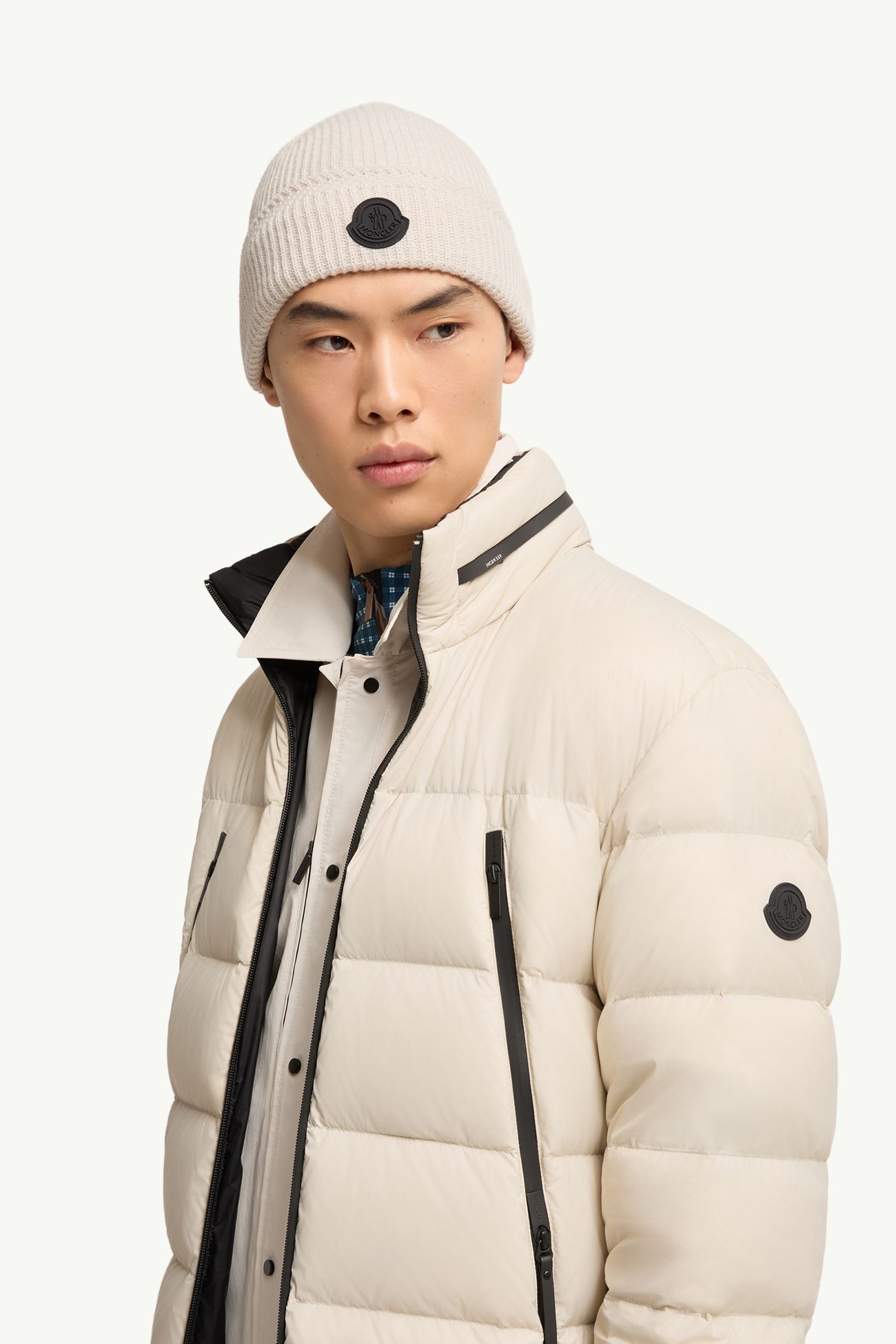 Gorro de mezcla de cachemira con logotipo Hombre Gris Hielo Moncler 1