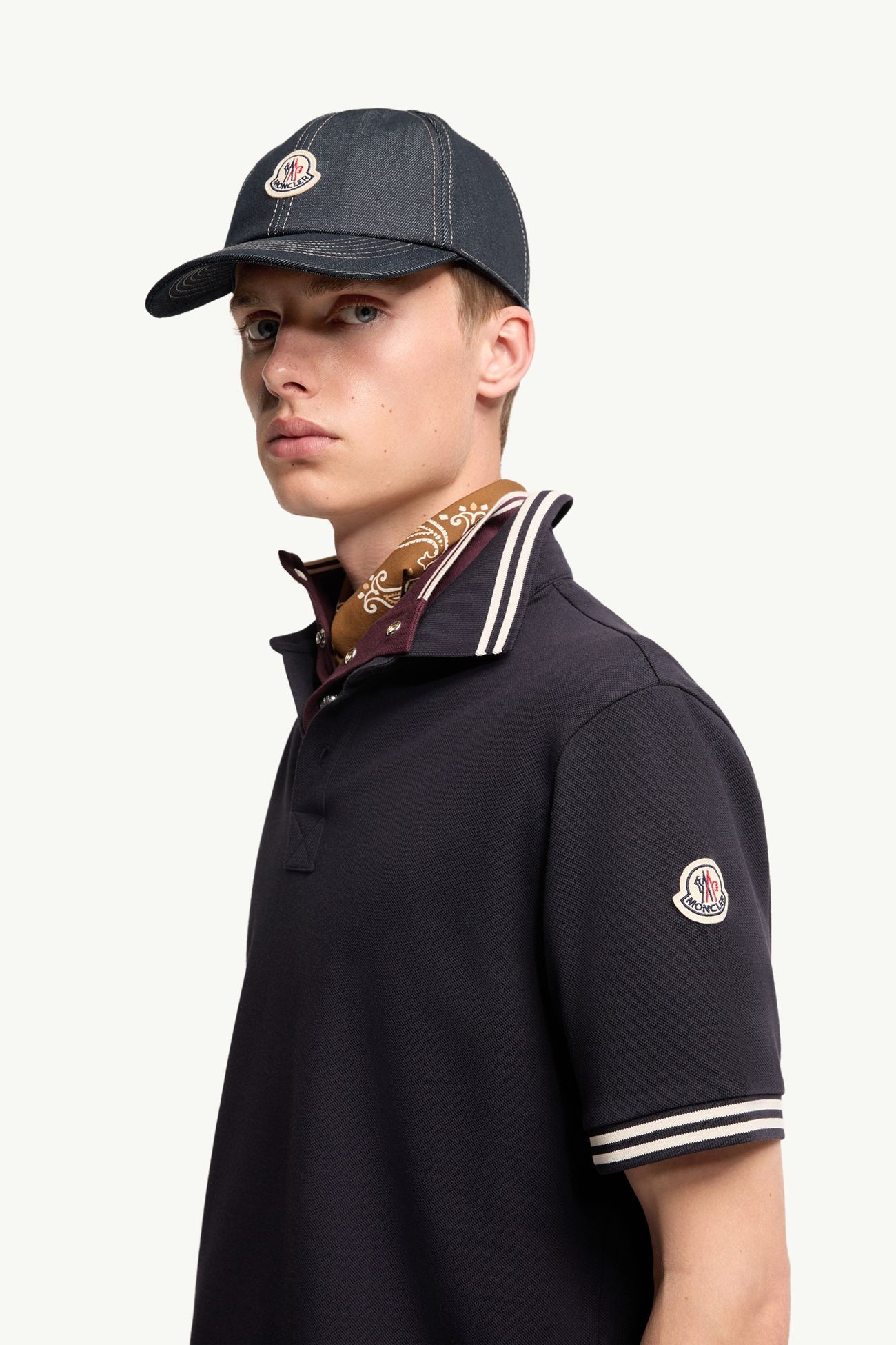 Polo en piqué de coton à bordure rayée Hommes Bleu foncé Moncler 1