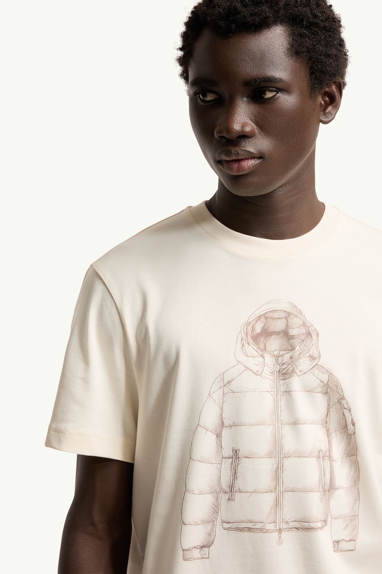 T-shirt en coton à imprimé doudoune Hommes Blanc Ivoire Moncler 5