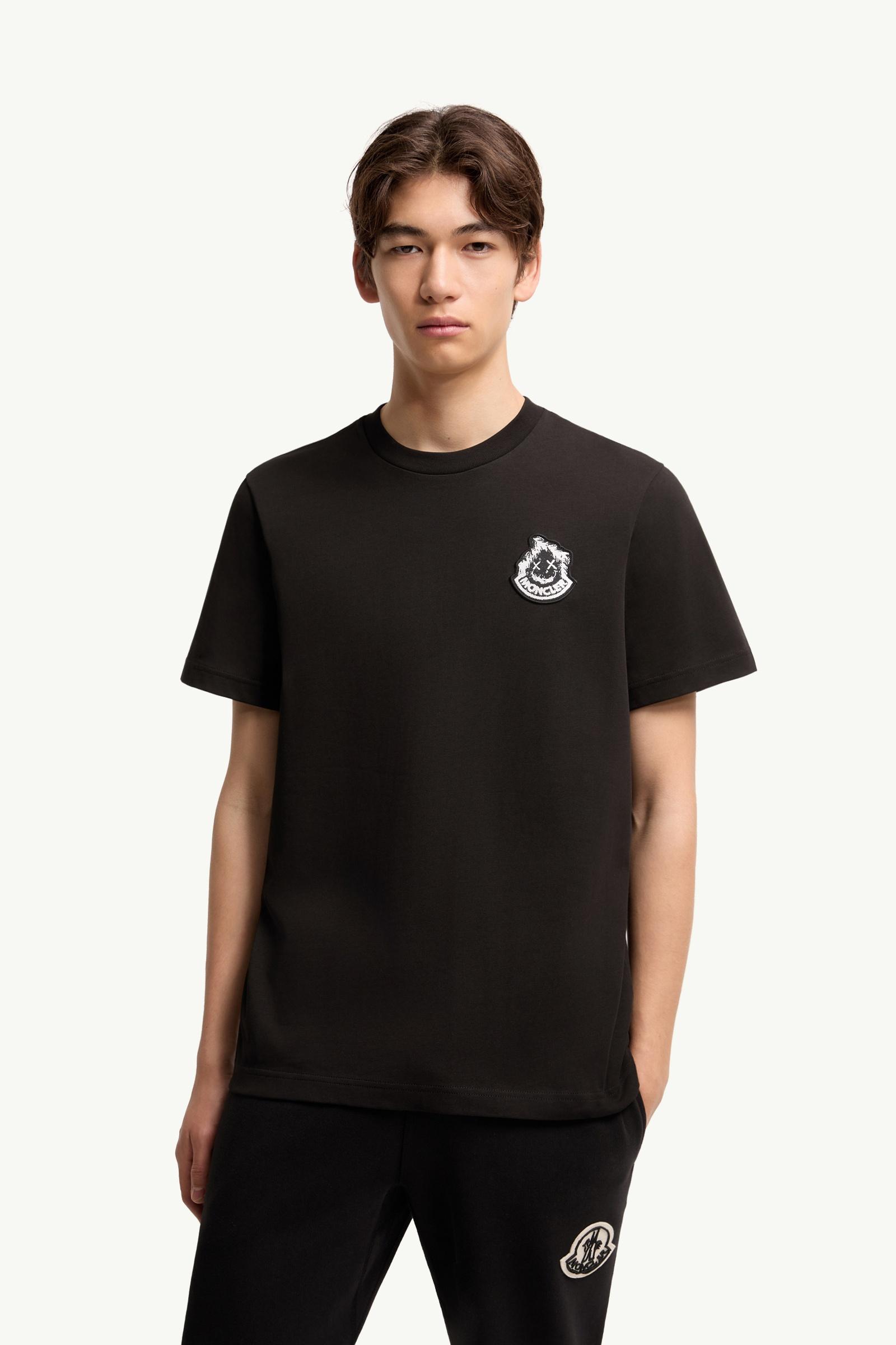 ブラック Tシャツ : Tシャツ＆ポロシャツ 向けの メンズ | モンクレール