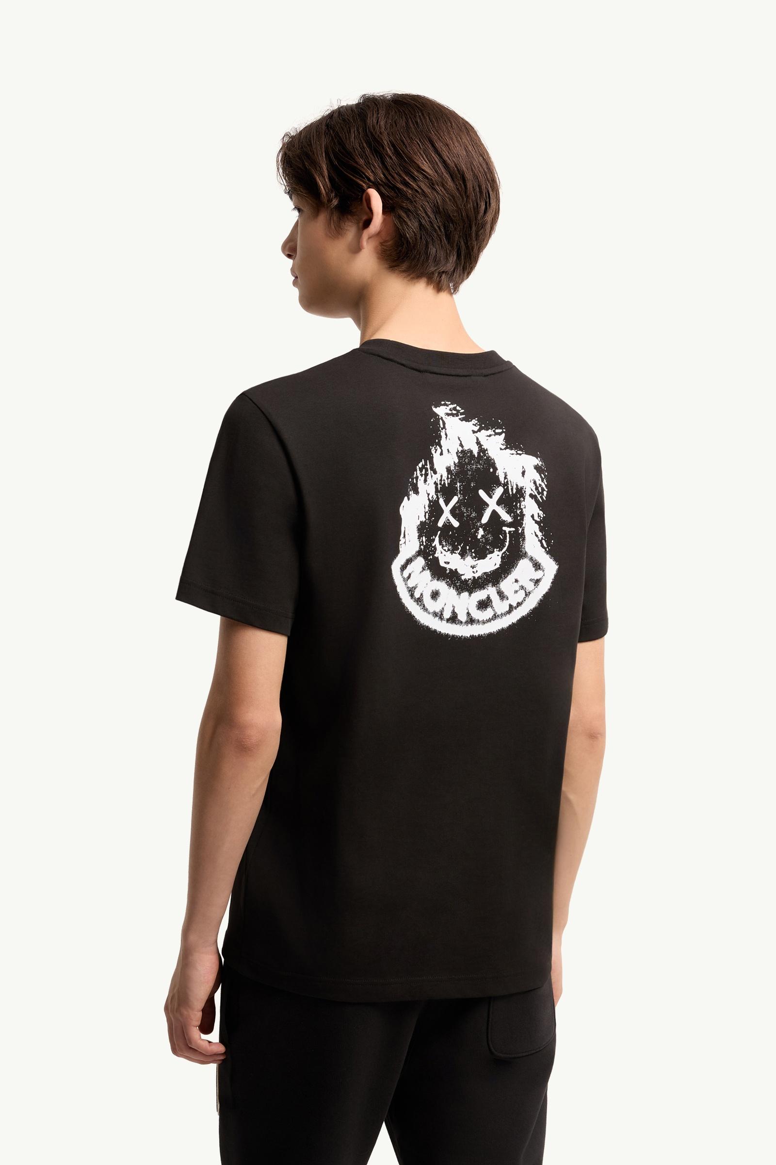 ブラック Tシャツ : Tシャツ＆ポロシャツ 向けの メンズ | モンクレール