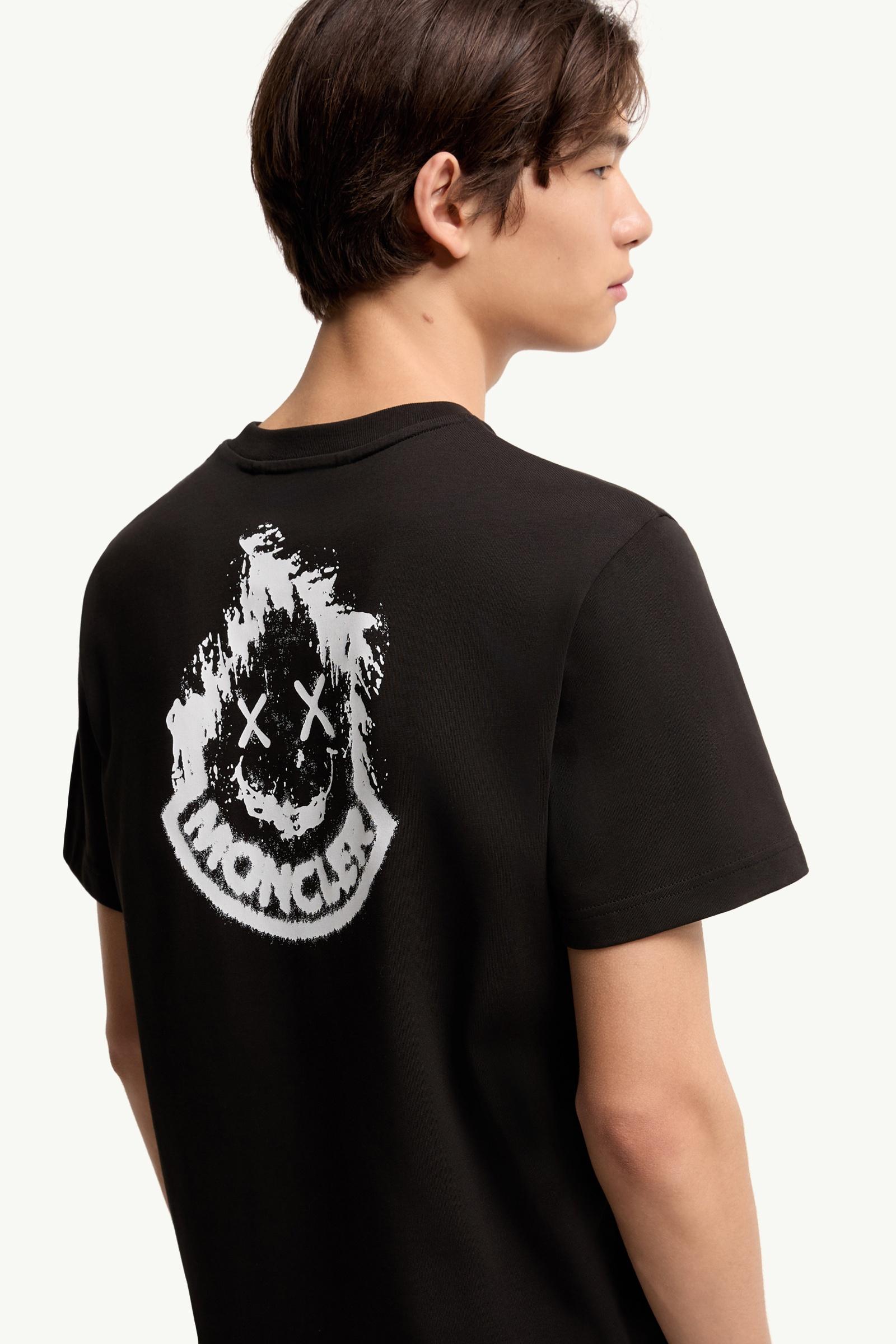 ブラック Tシャツ : Tシャツ＆ポロシャツ 向けの メンズ | モンクレール