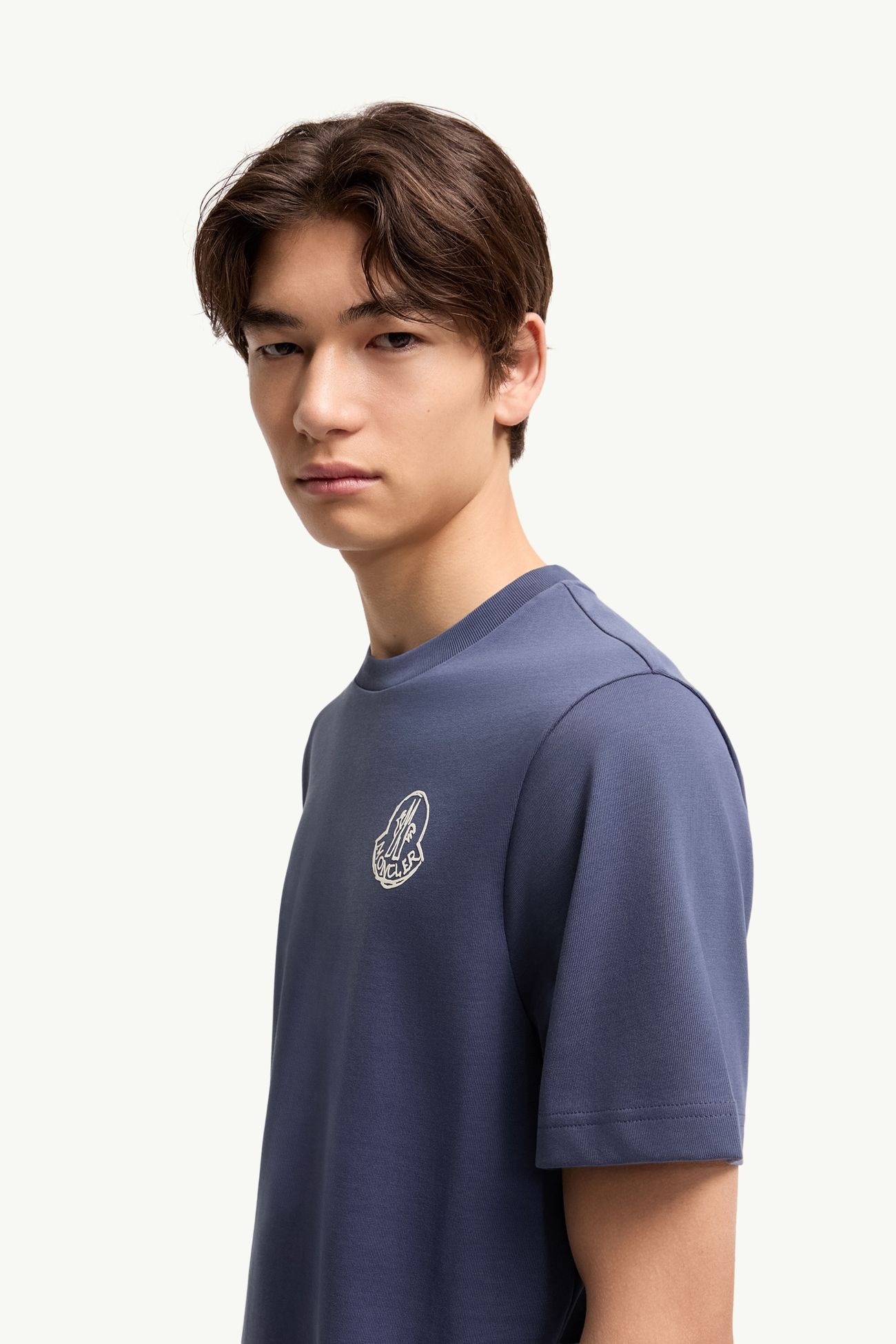 Cotton Jersey Logo Patch T-Shirt Men Cobalt Blue Moncler 1