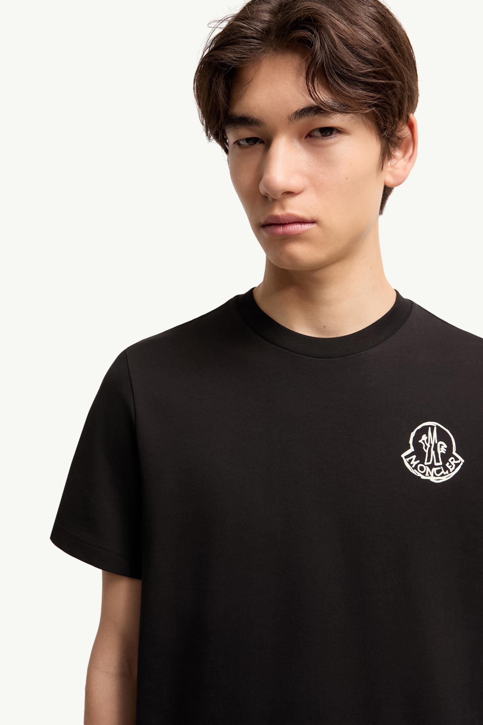 ブラック Tシャツ : Tシャツ＆ポロシャツ 向けの メンズ | モンクレール