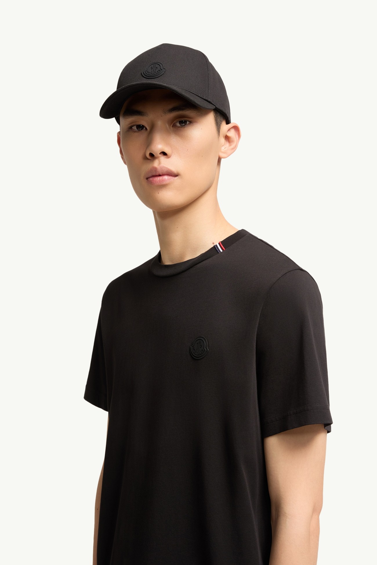 T-shirt logata in cotone Uomo Nero Moncler 1