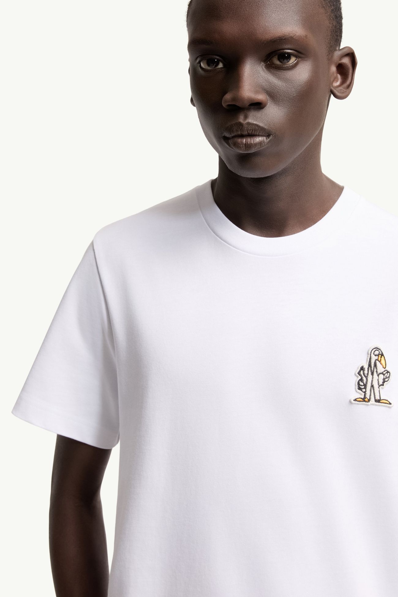 T-shirt logata in cotone Uomo Bianco Moncler 5