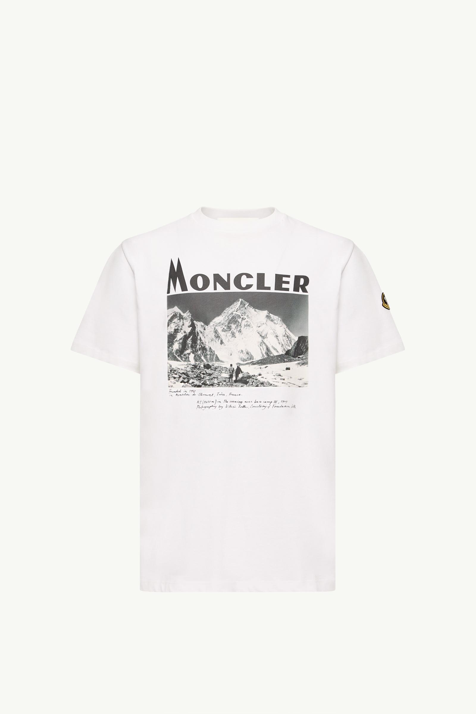 ホワイト Tシャツ : Moncler Re/Icons メンズコレクション 向けの