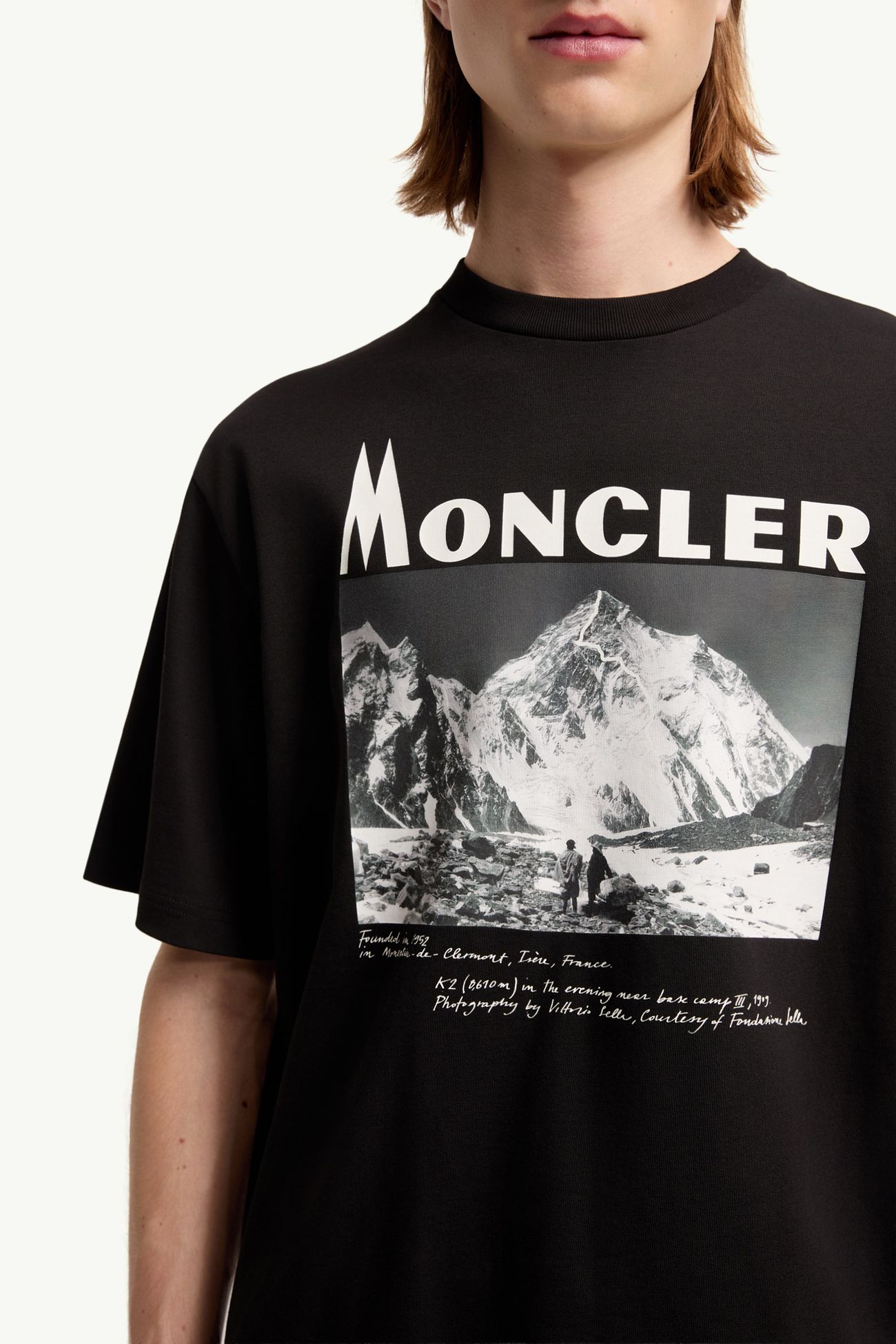 K2 Print Short Sleeve Cotton Jersey T-Shirt Men Black Moncler 6