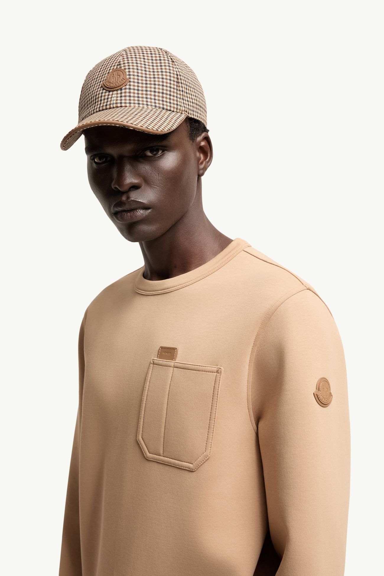 Sudadera de mezcla de algodón con etiqueta con logotipo de piel Hombre Beige Moncler 1