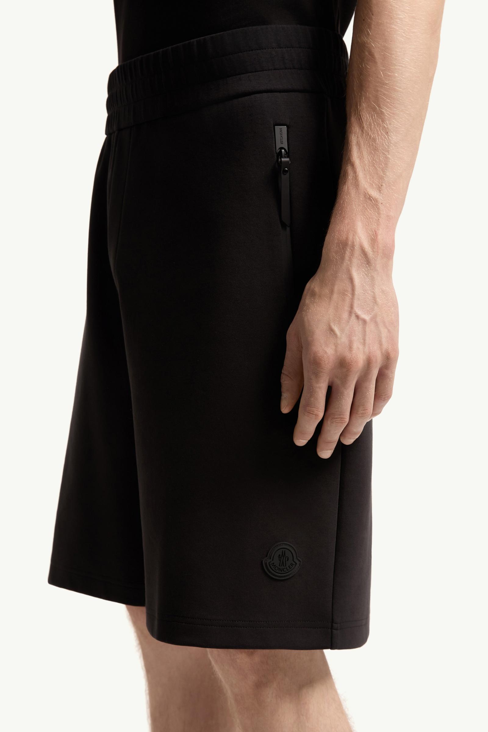 ブラック ショートパンツ : パンツ＆ショーツ 向けの メンズ