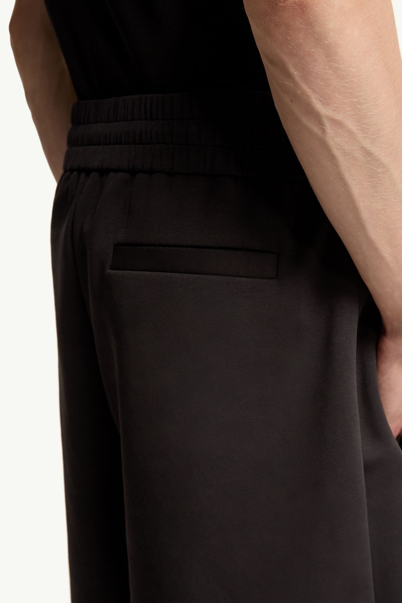 Short en coton interlock mélangé Hommes Noir Moncler 5