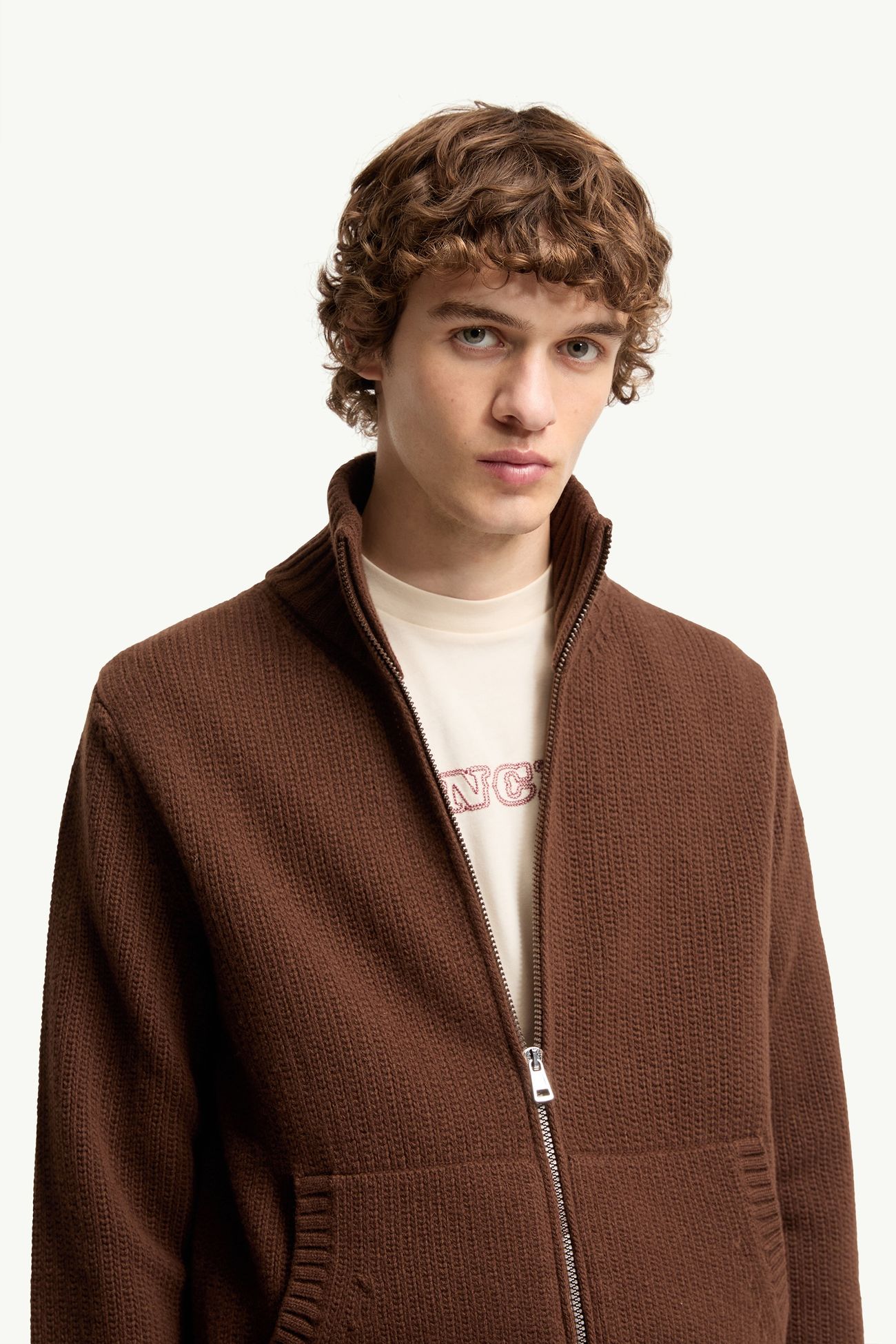 Cardigan in misto lana e cashmere Uomo Marrone Moncler 5