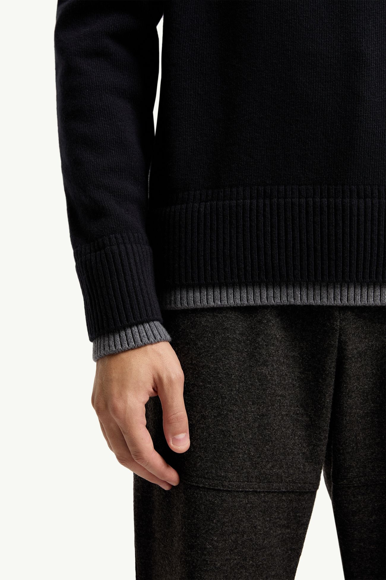 Leather Logo Wool & Cashmere Blend Jumper Men Navy Blue Moncler 5